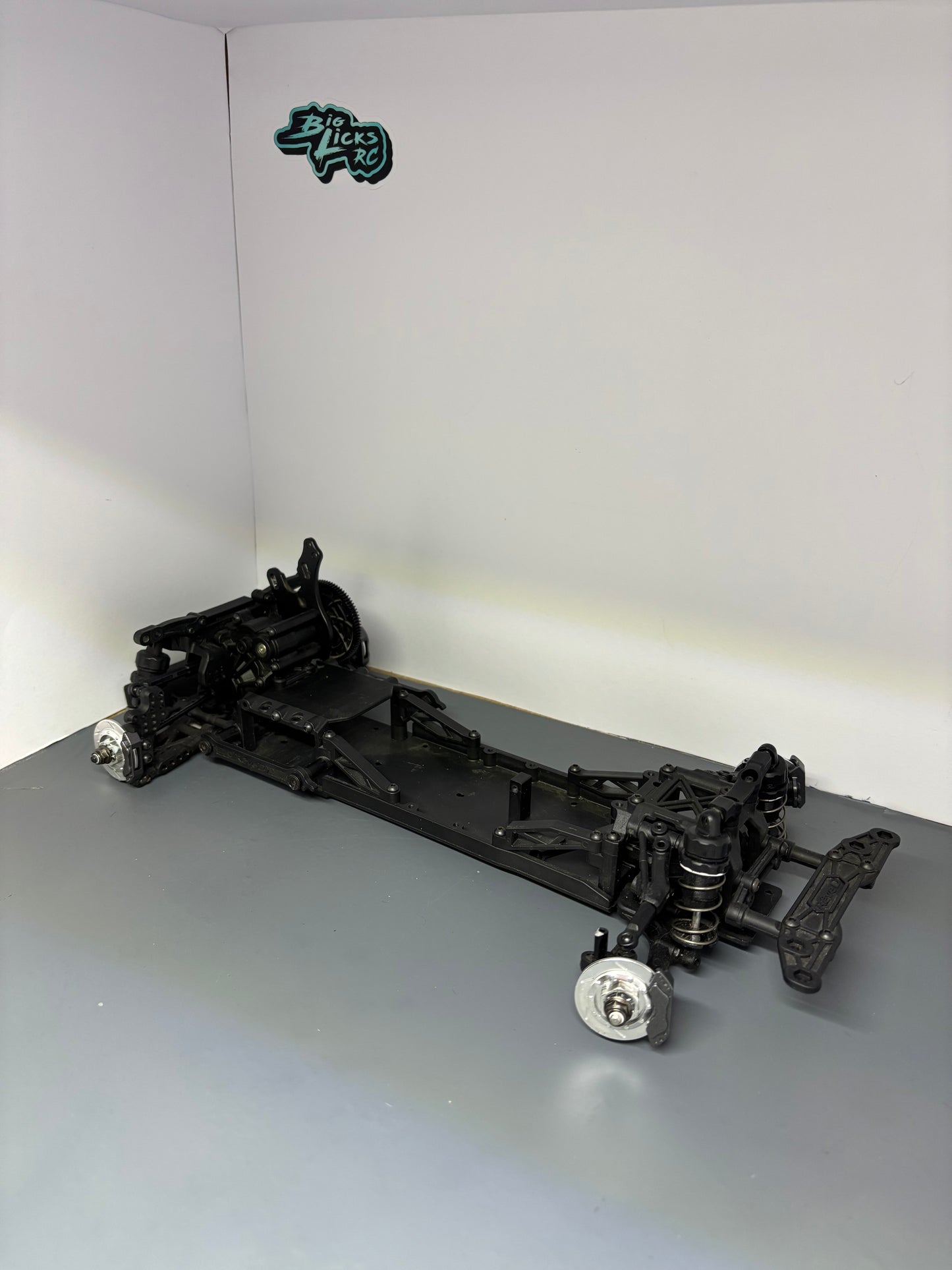 Reve D RDX Stock Chassis Kit Boxed #2