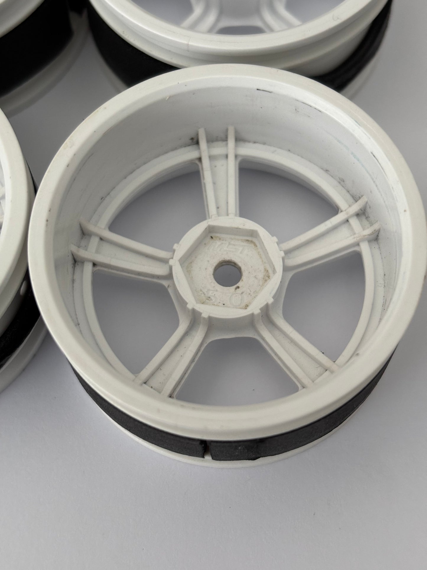MST White 5.0 Offset 5 Wheels