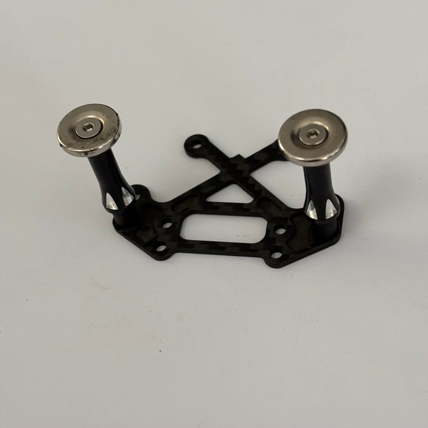 Reve D Carbon Upper X Brace and Alloy Magnet Body Post