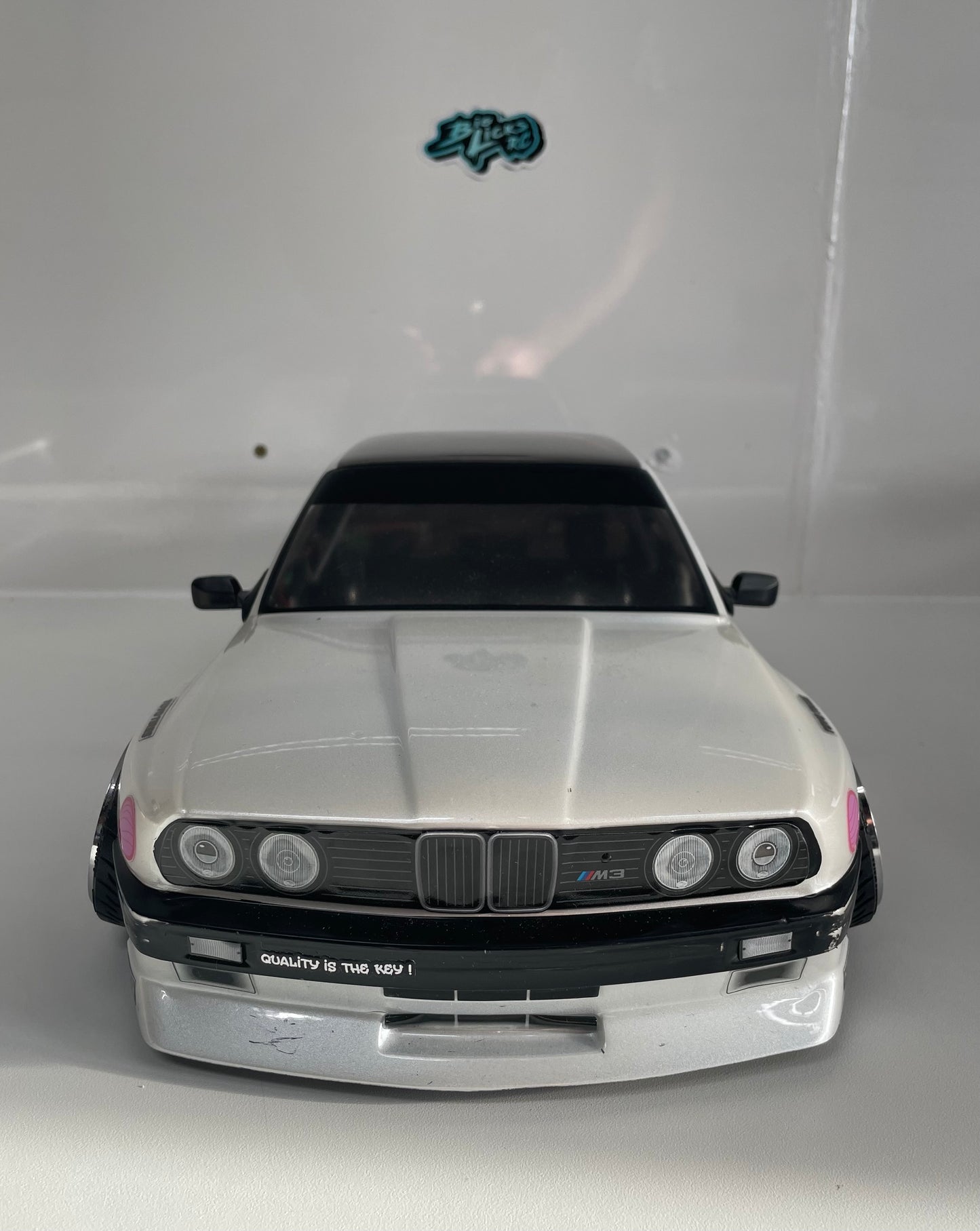 BMW M3 White Bodyshell Carbon Roof