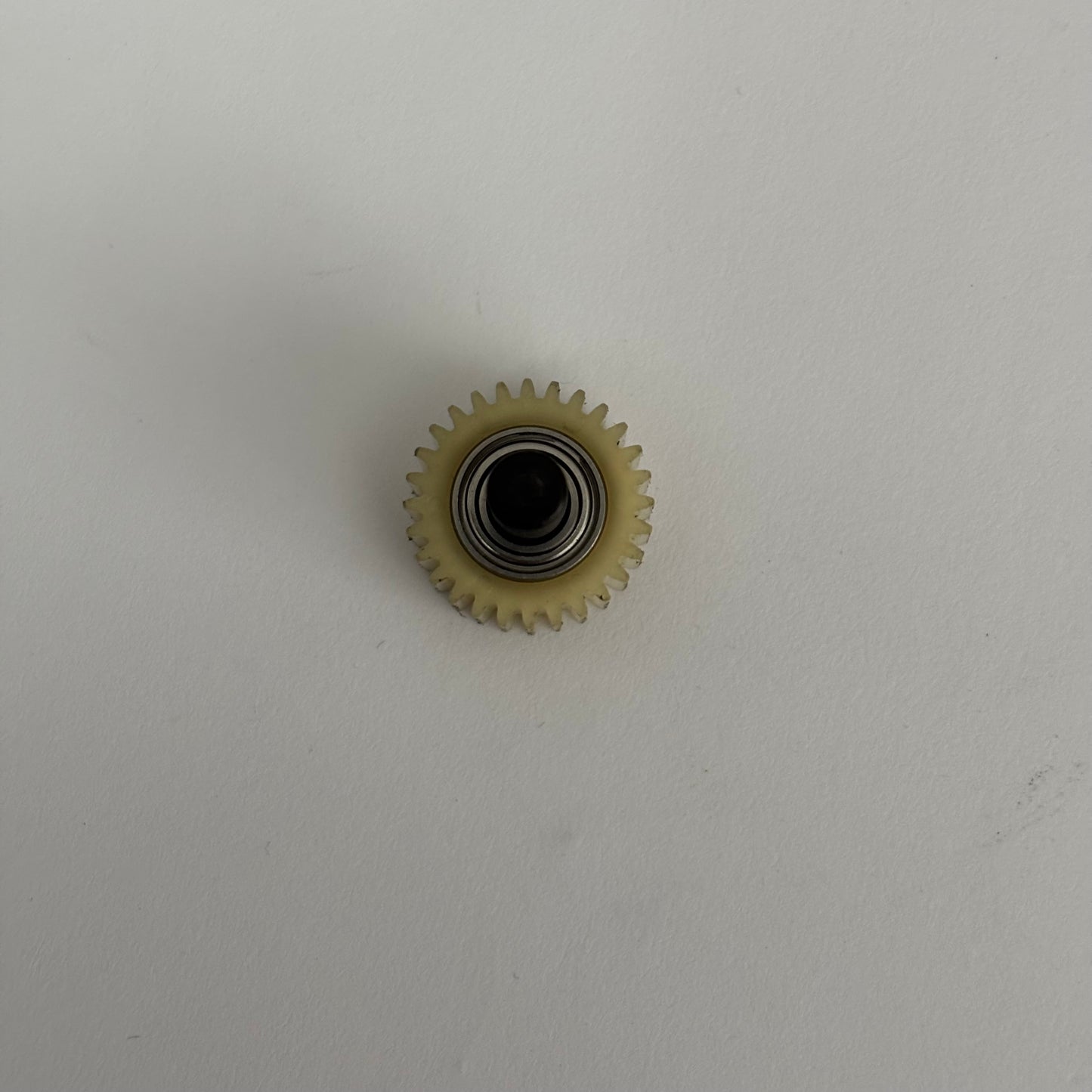 Yokomo Reve D MC1 YD2 Idler Gear and Pinion Gearbox Shaft #2