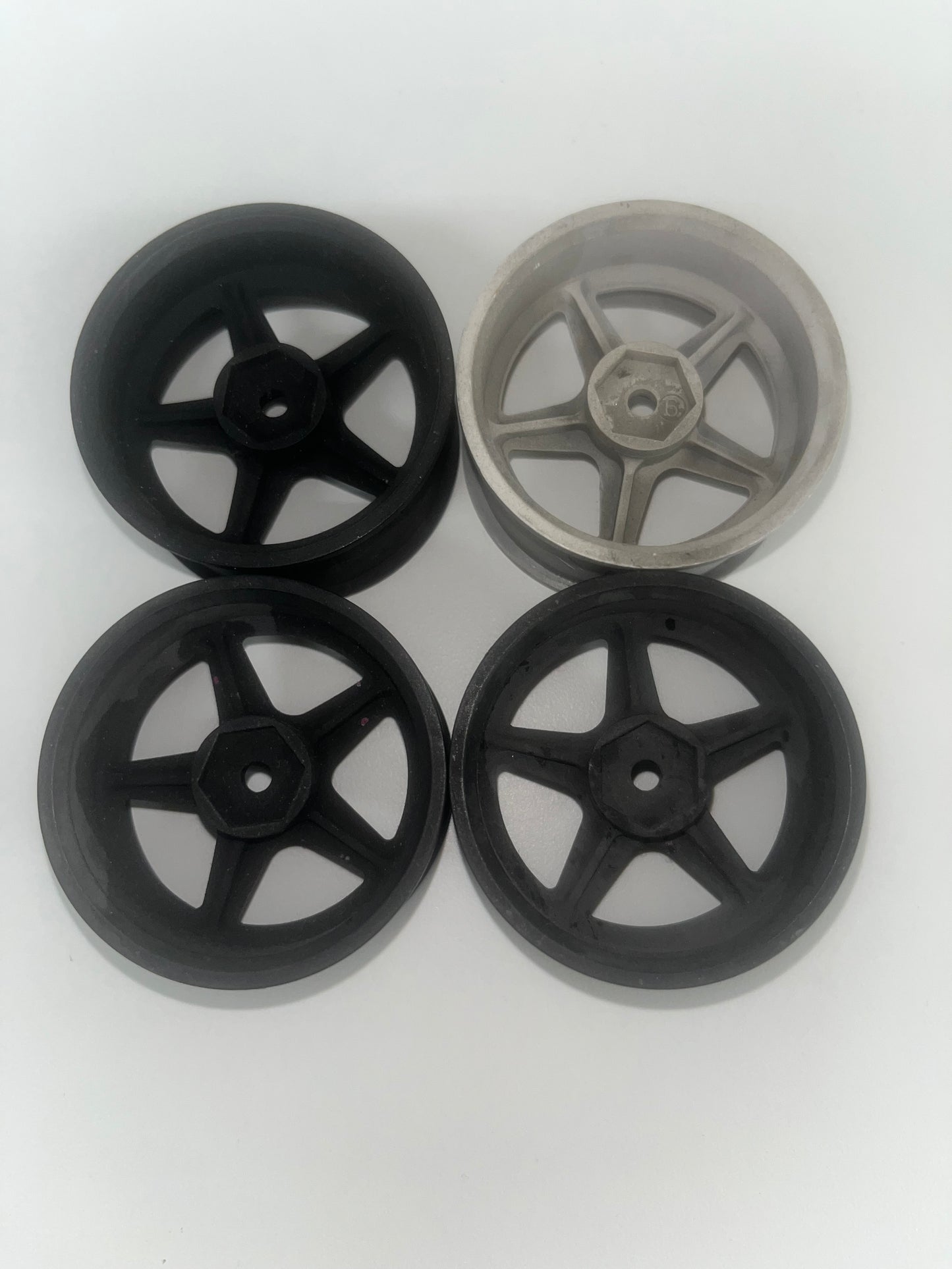 Mikuni Work Equip Wheels Offset Ready For Painting/Missile