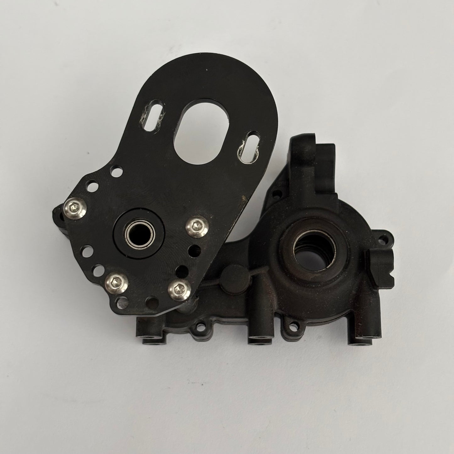 Yokomo YD2 S SX Rear Gearbox Casing Motor Mount