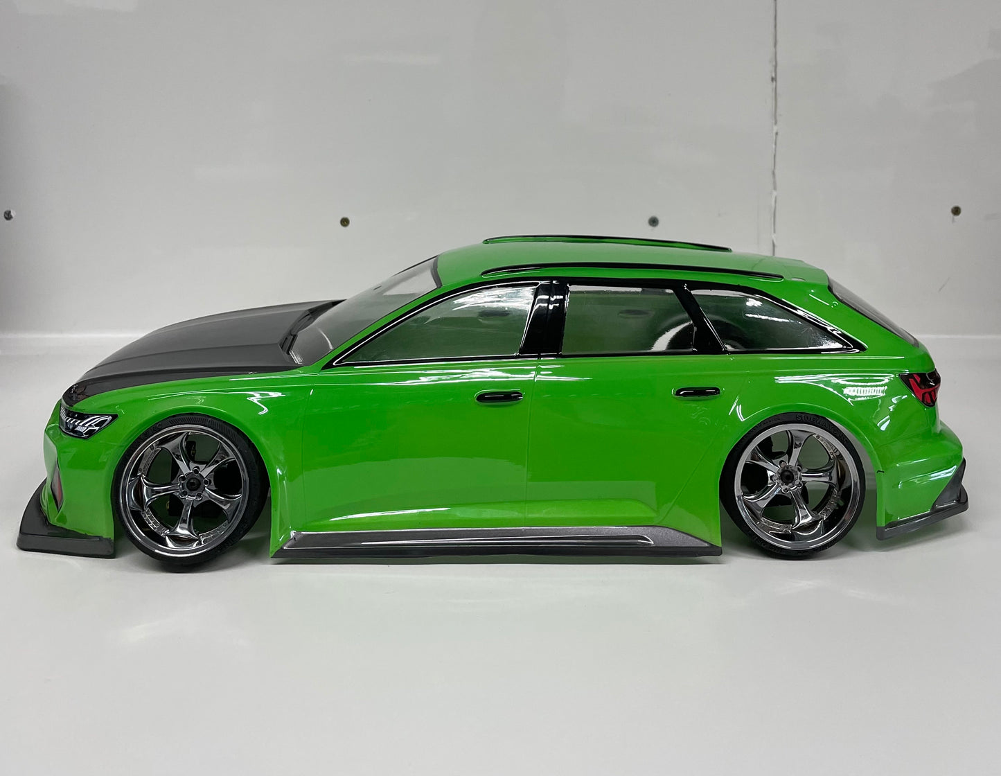 Audi RS6 Green Estate Bodyshell