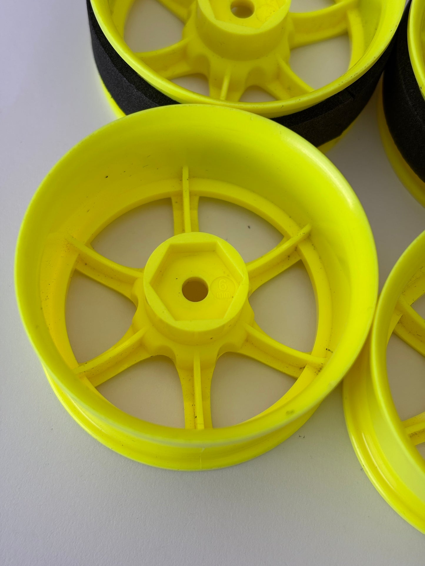 Lab Rays Gram Light 57D Offset 6 Yellow
