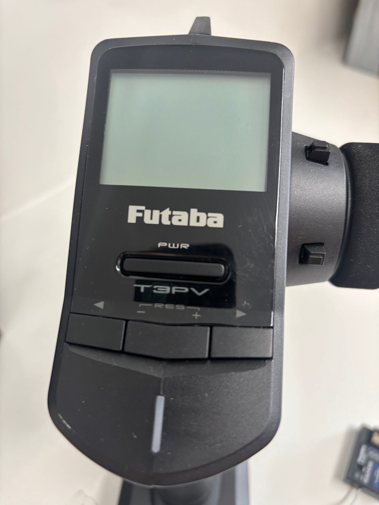Futaba 3PV Controller Transmitter With Reciever