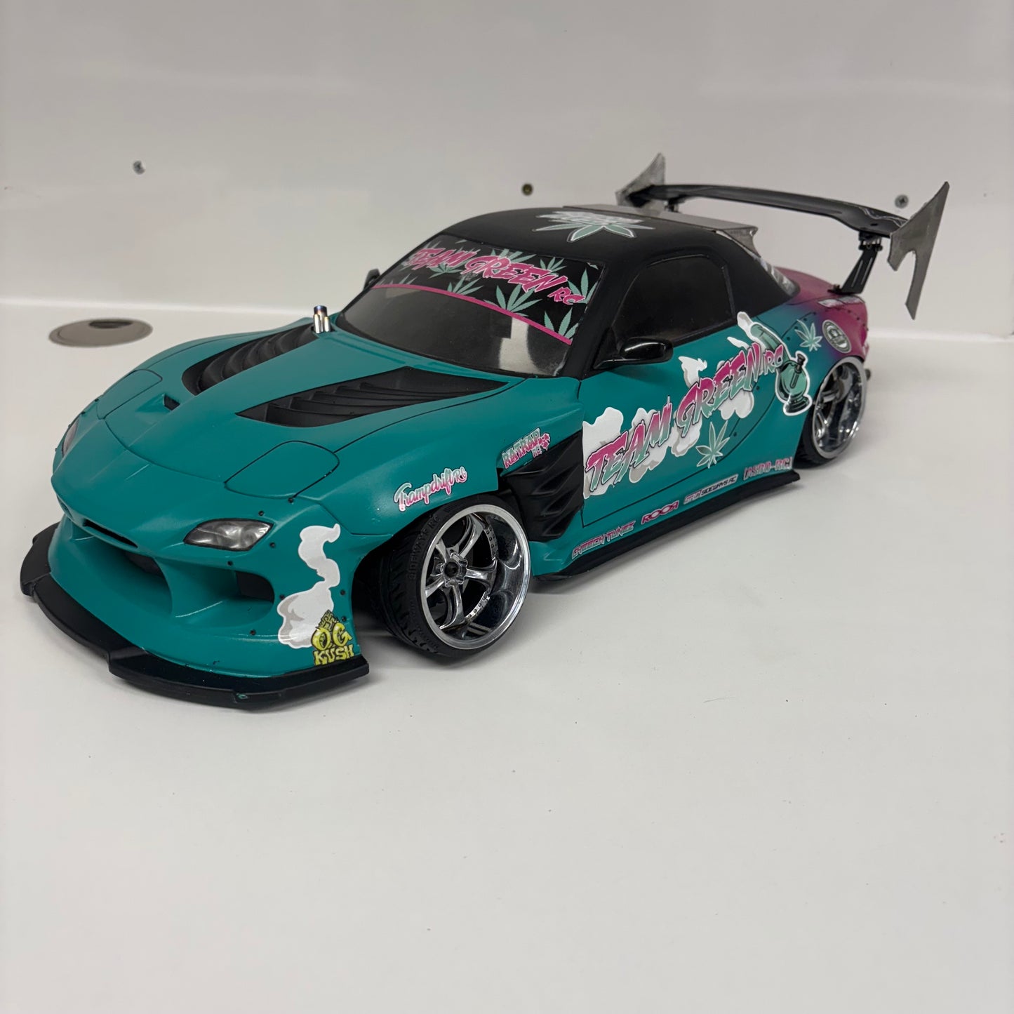 Team Green Pandora RX7 FD3 Bodyshell