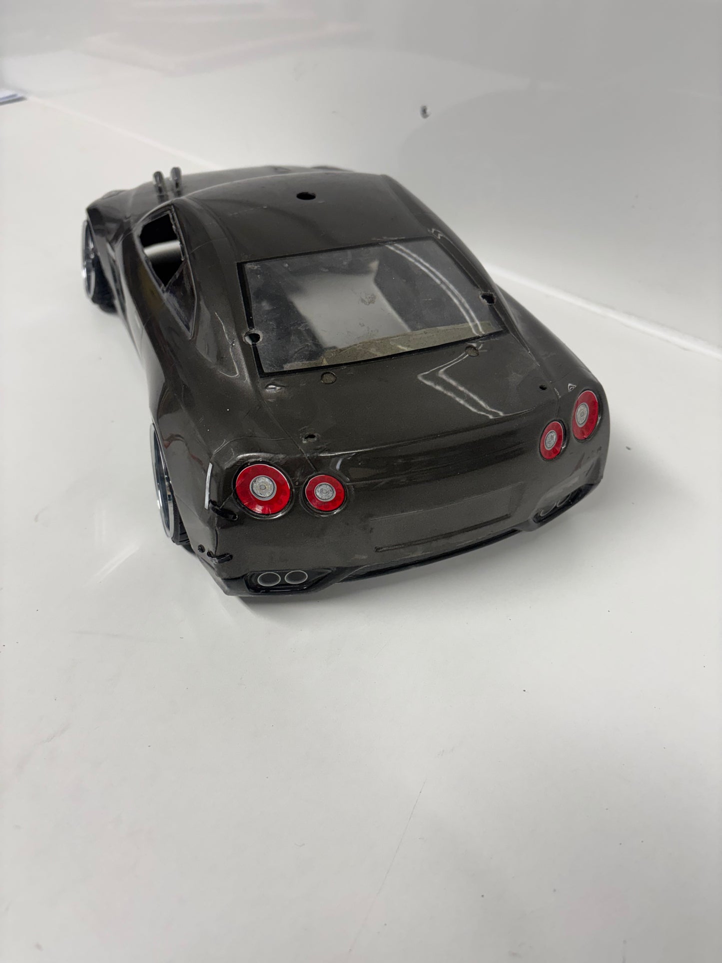 Nissan R35 GTR Bodyshell Grey