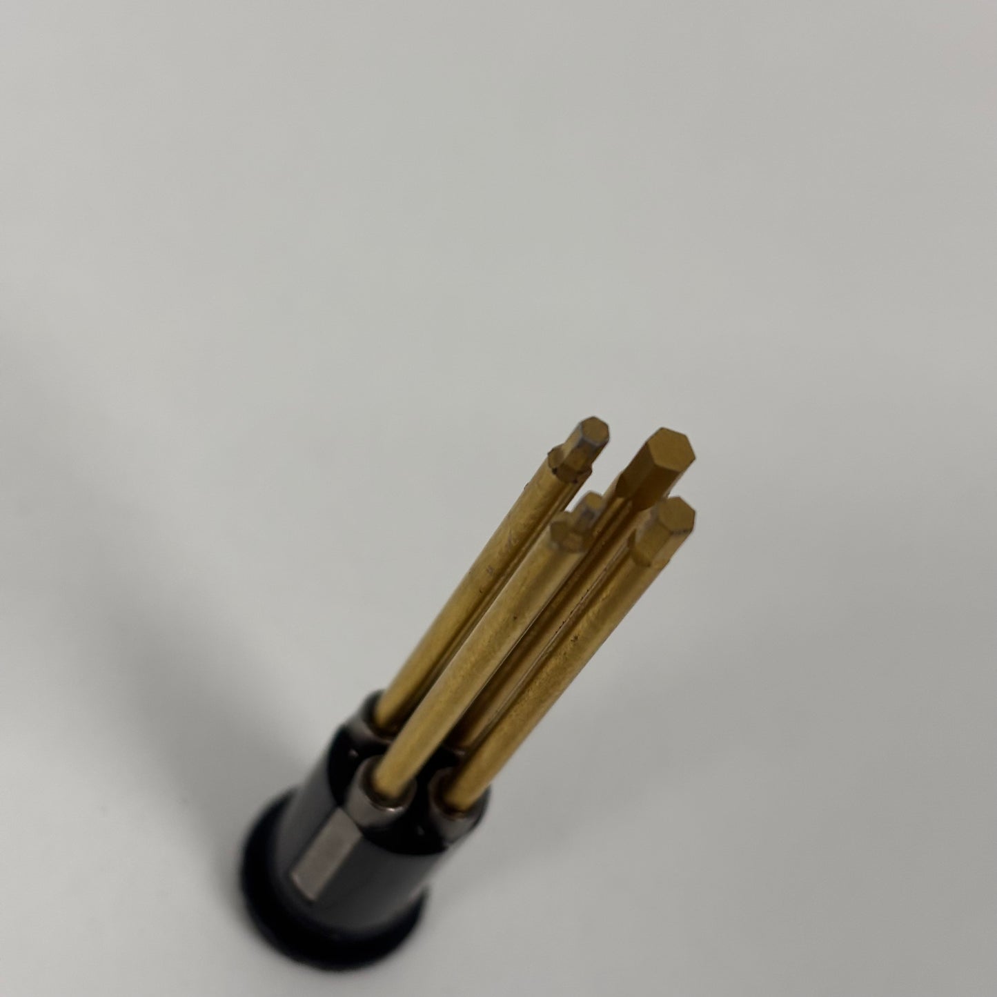 Honeycomb Alloy Gold Black Tool Set 1.5-3 Allen