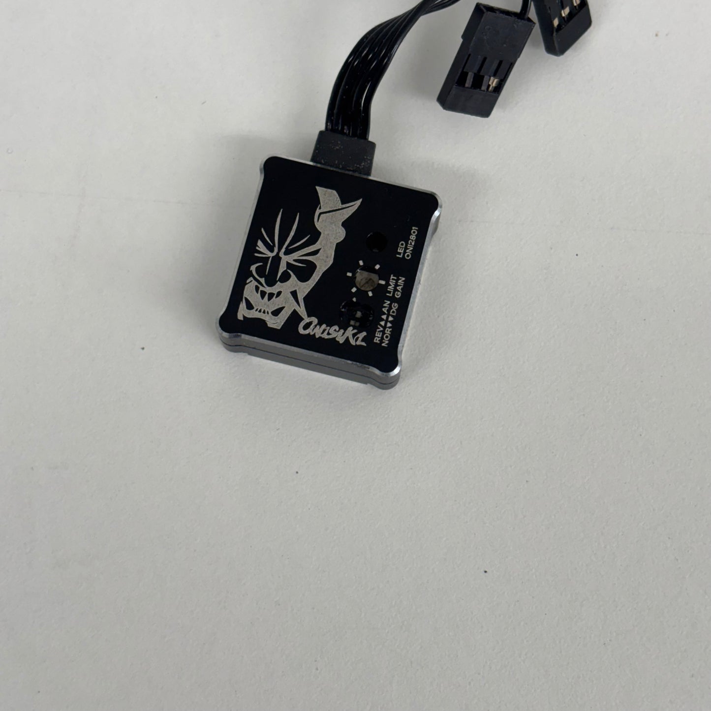 Onisiki Alloy Case Black Gyro