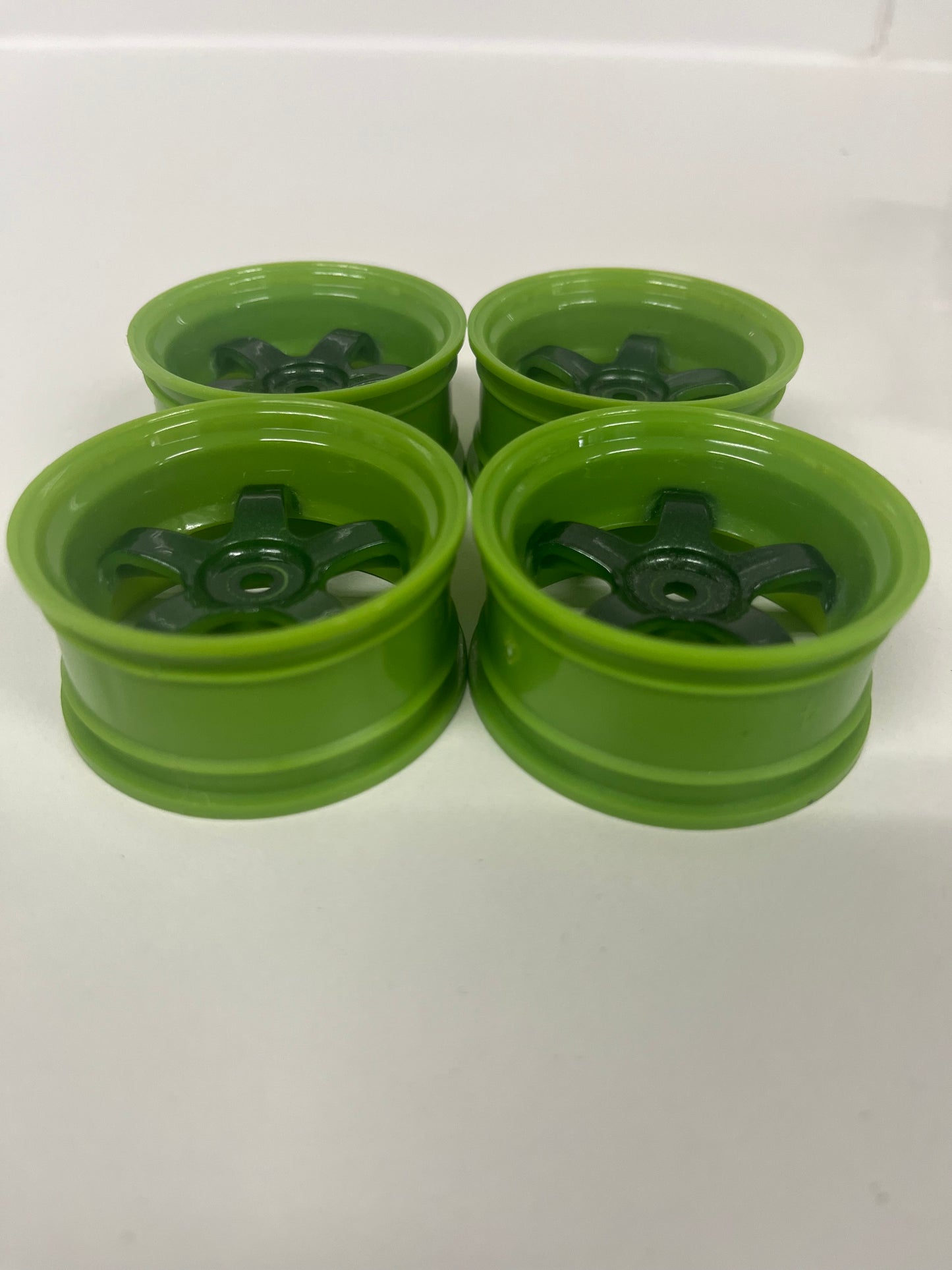 Green Wheels Offset 6
