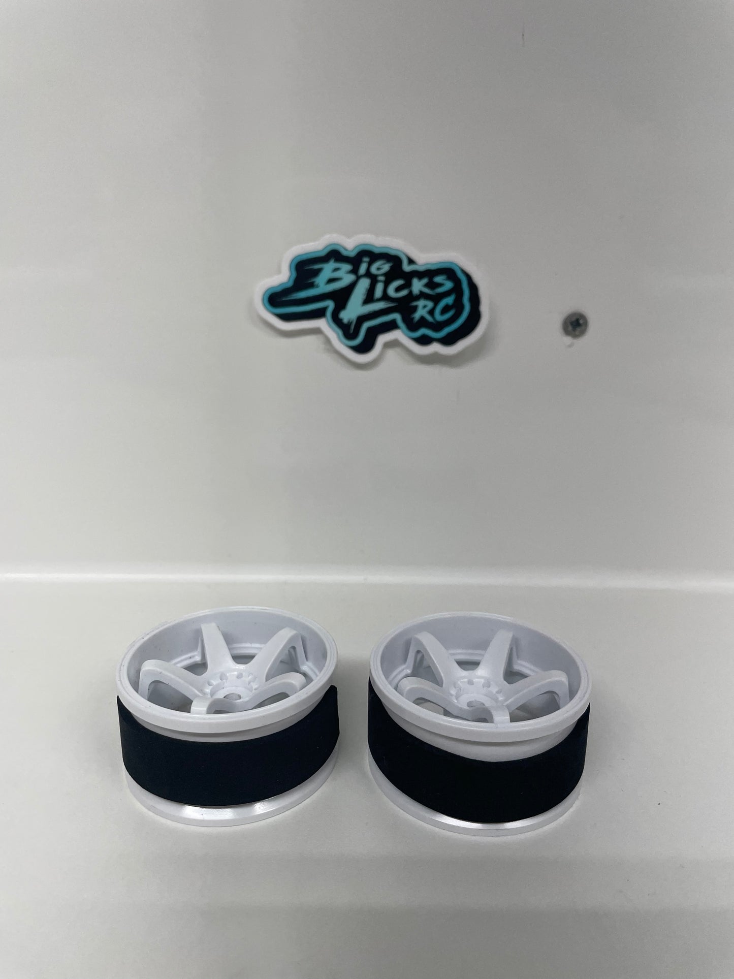 White Pair Wheels Offset 6MM Super Soft High Traction