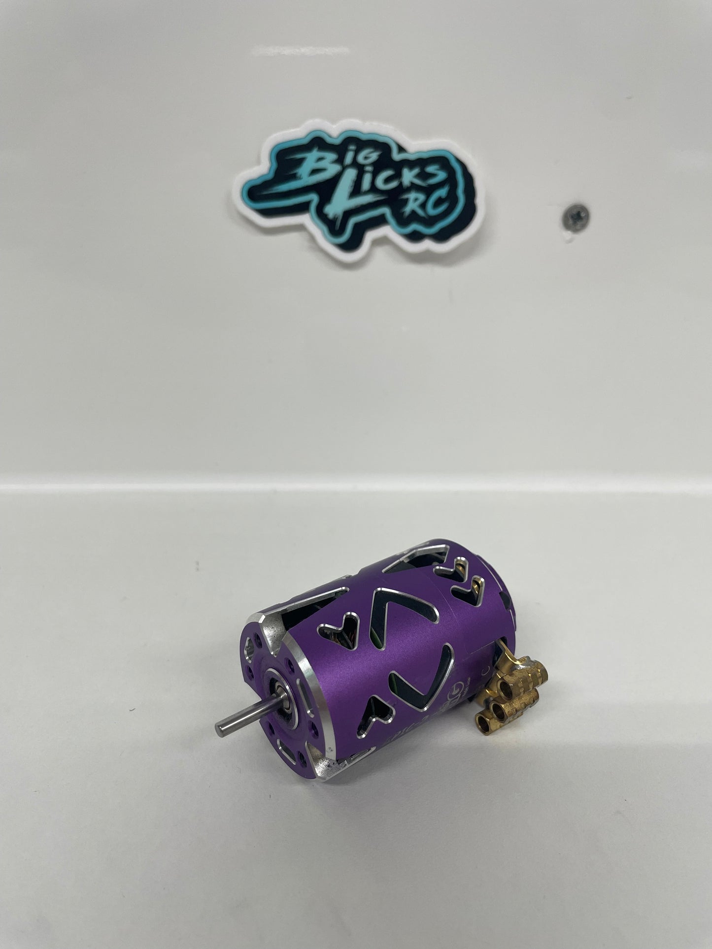 OMG Drift Epic 2 Purple Motor 10.5T Brushless