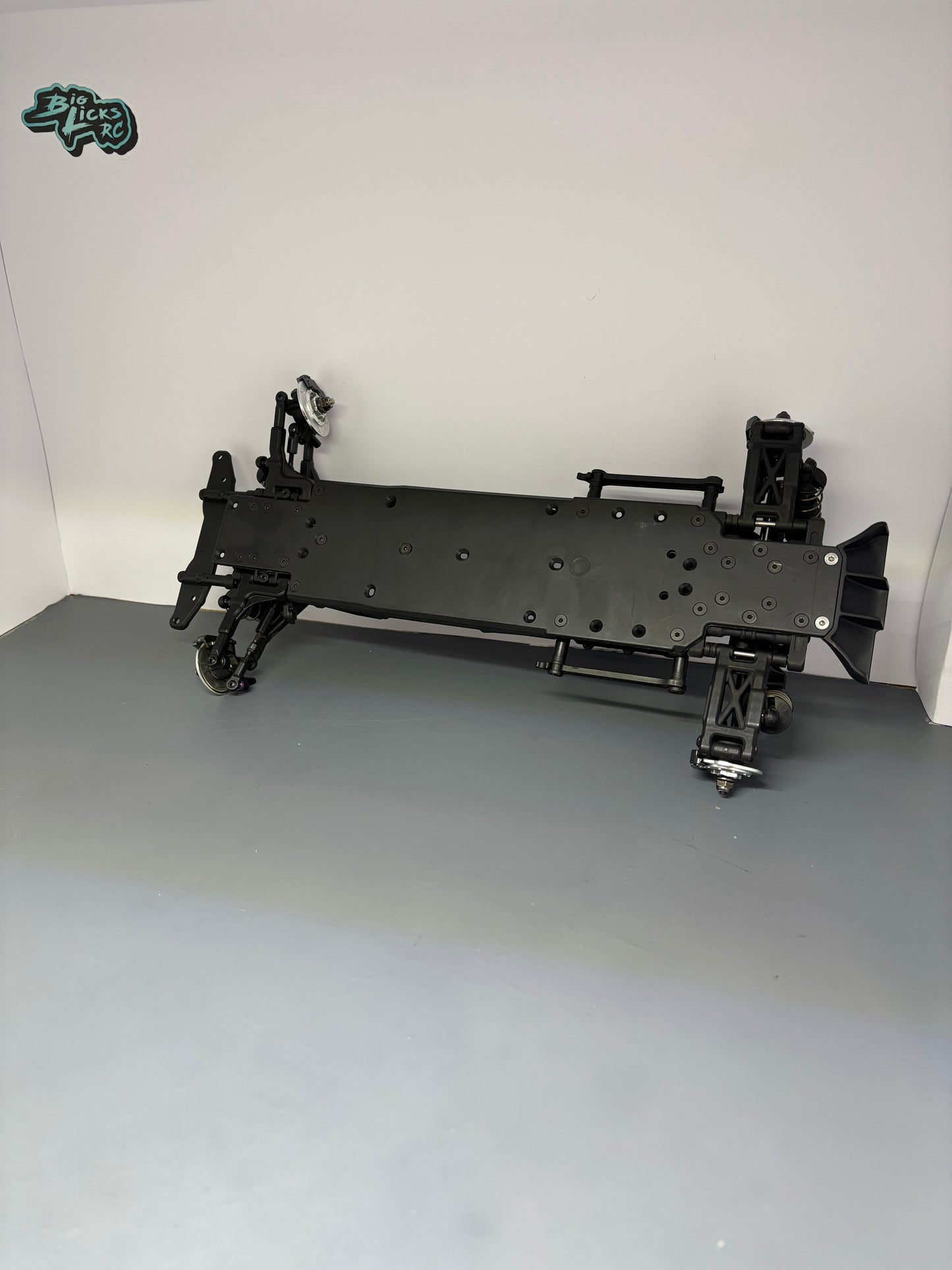 Reve D RDX Stock Chassis Kit Boxed #2
