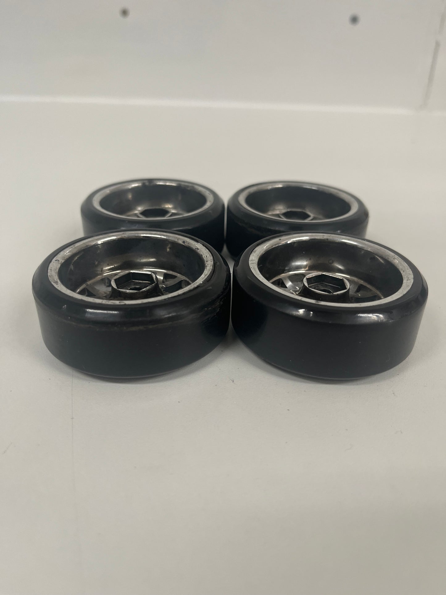 Black Chrome Wheels With Tyres Outdoor Offset 6/7
