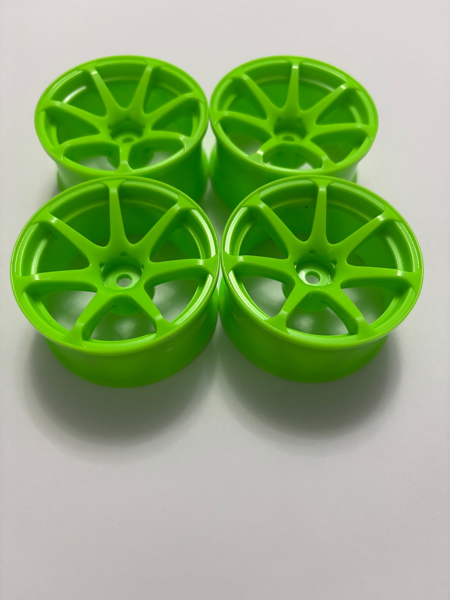 AVS Model 7 Green Wheels Offset 7