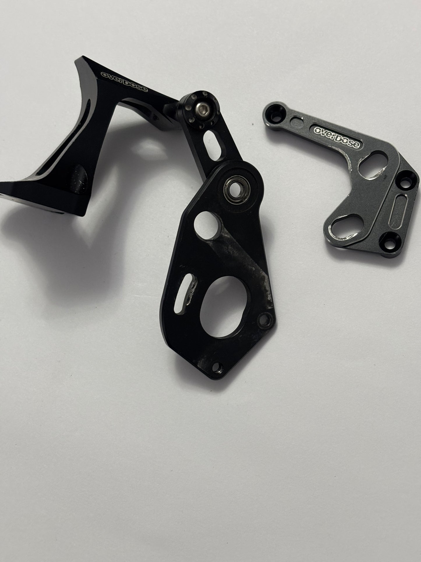 Overdose Floating Motor Mount Black Alloy