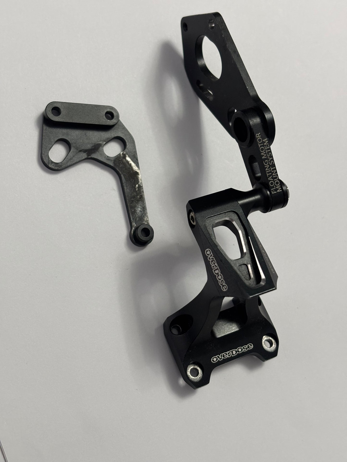 Overdose Floating Motor Mount Black Alloy