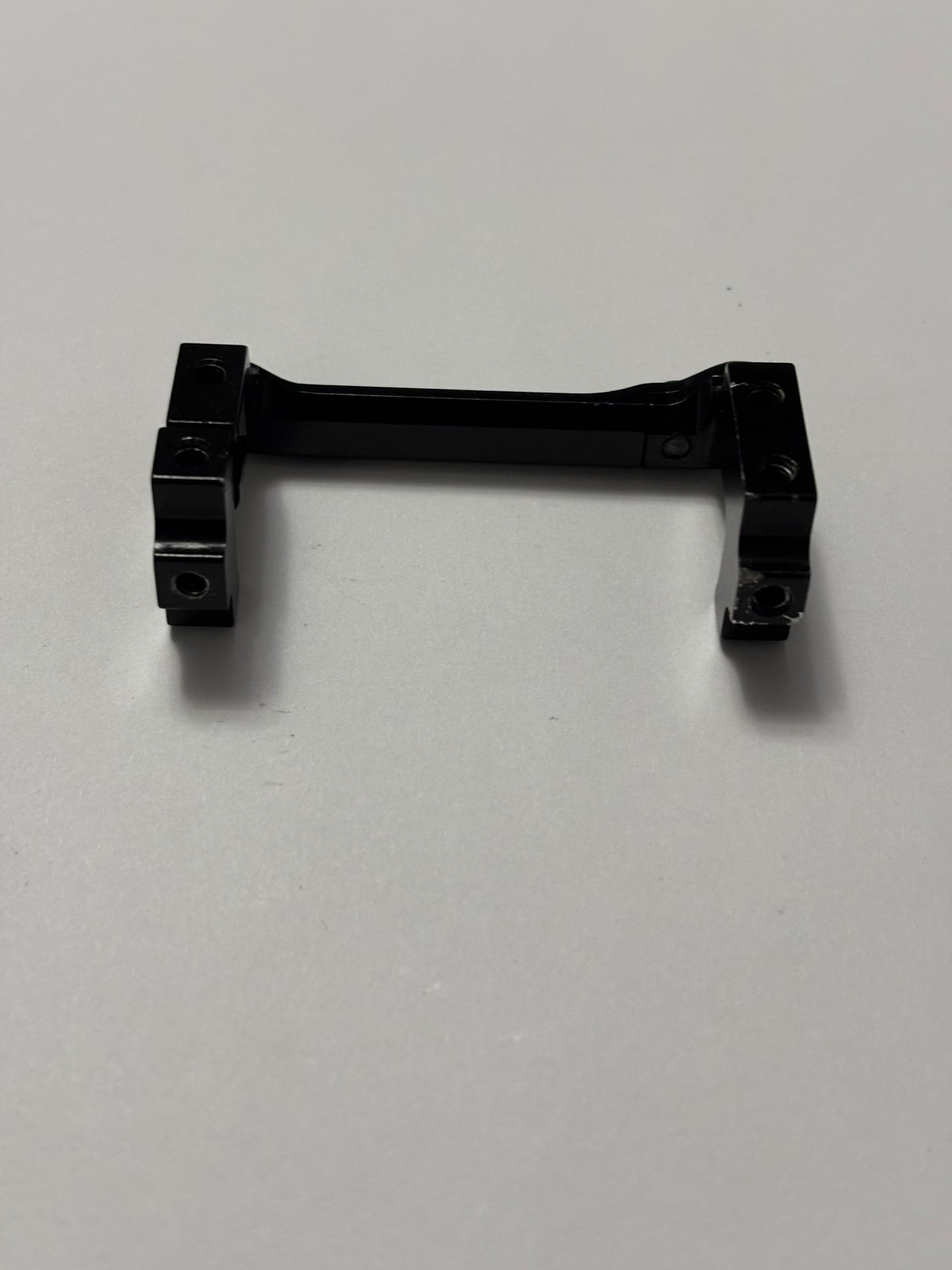 Usukani Black Alloy Servo Holder