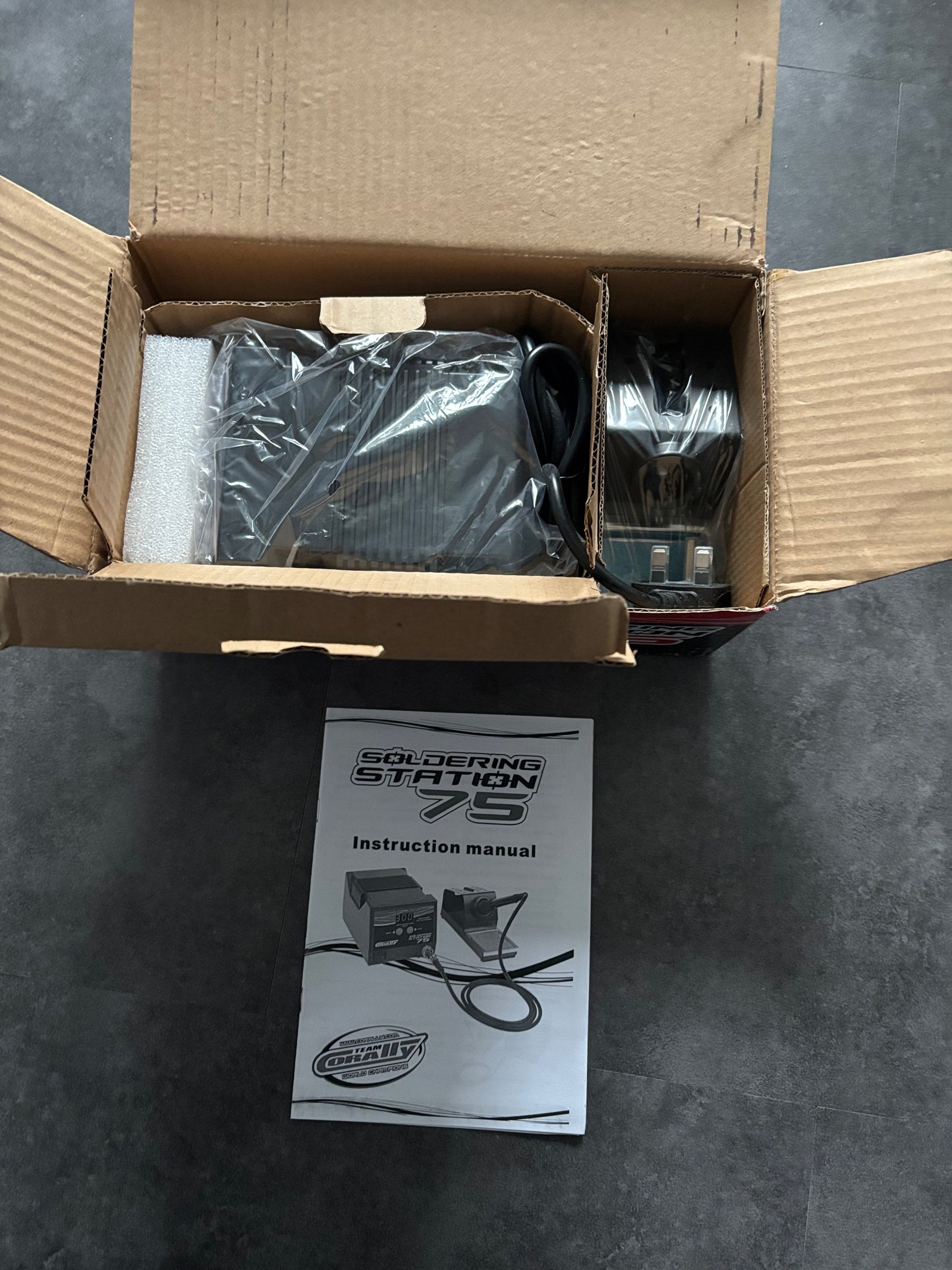 Team Corrally Soldering Station 75 New