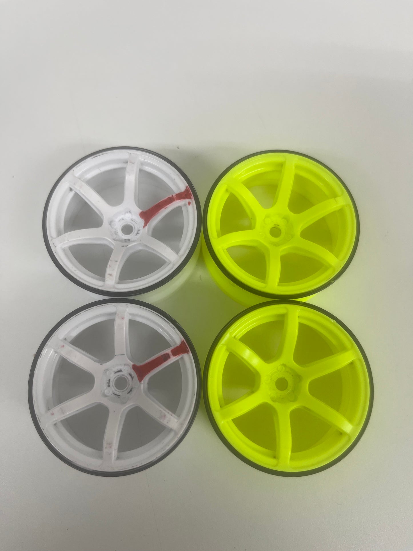 Yokomo Wheels 2 Pairs Yellow White Offset 6
