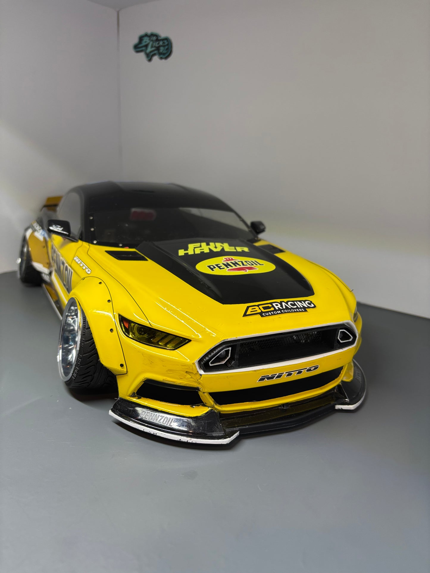 MST Ford Mustang RTR Chelsea Denofa 1:10 RC Drift Bodyshell Replica