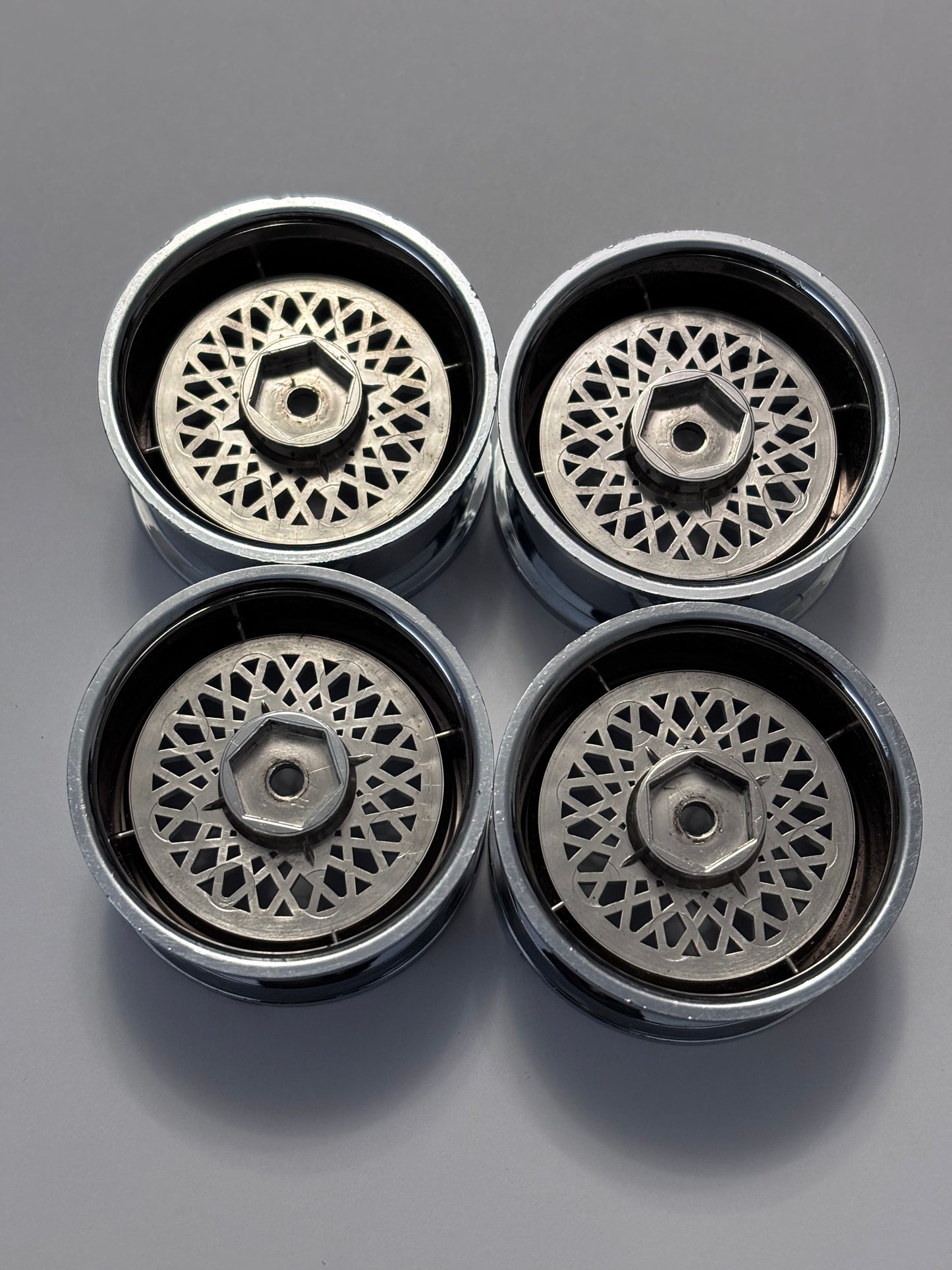 Speed Way Pal Mesh Wheels Chrome White Offset 10 Big Dish LP86