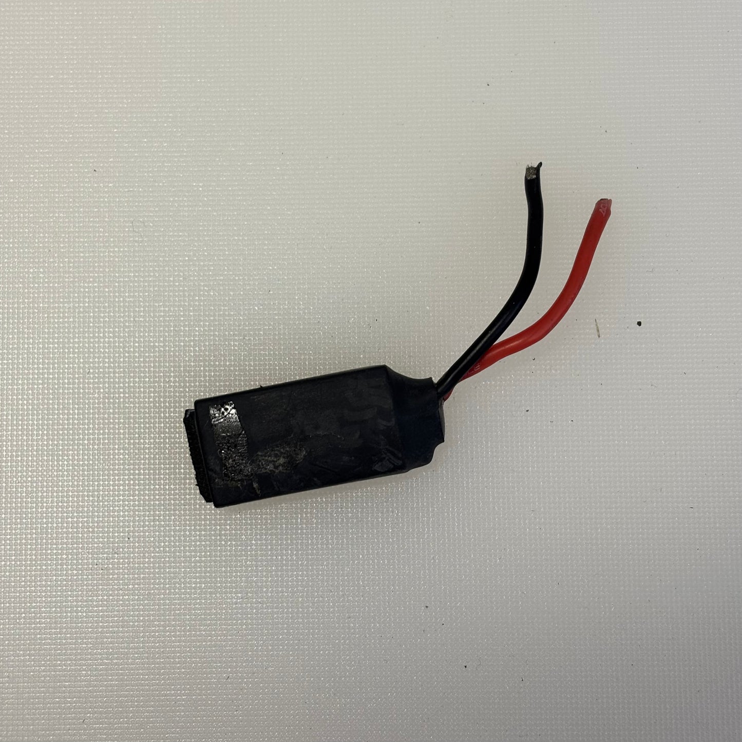Acuvance Chevalier Raiz Capacitor ESC