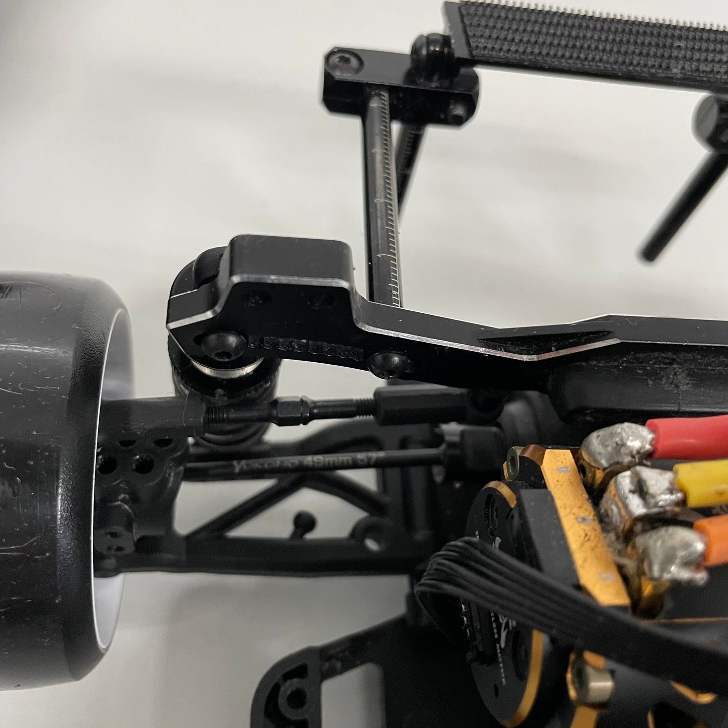 Yokomo YD2S RTR Drift Set Up Ready To Run Sanwa Controller R32 GTR Bodyshell