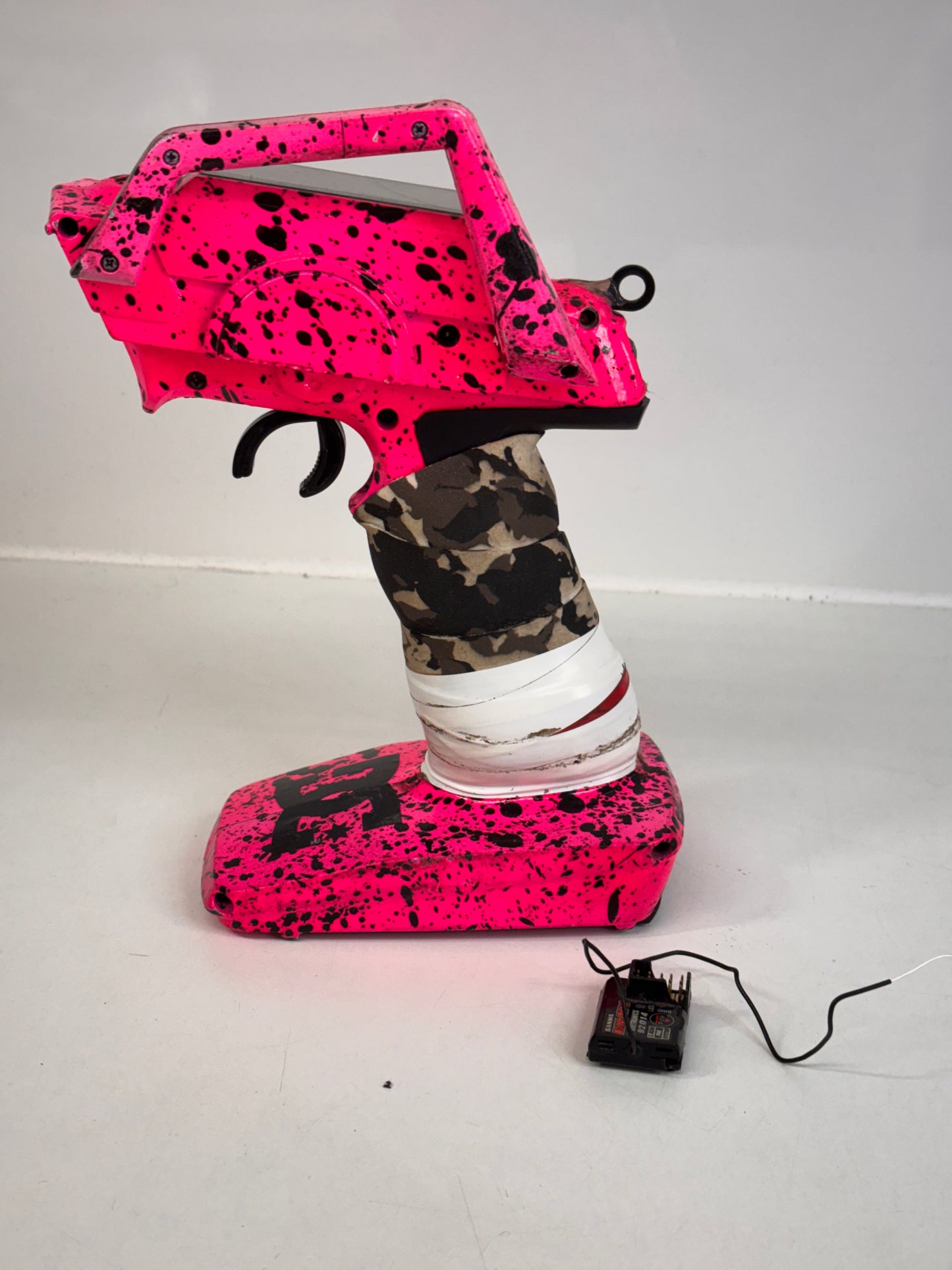 Sanwa MT4 Pink Controller & RX471 Receiver