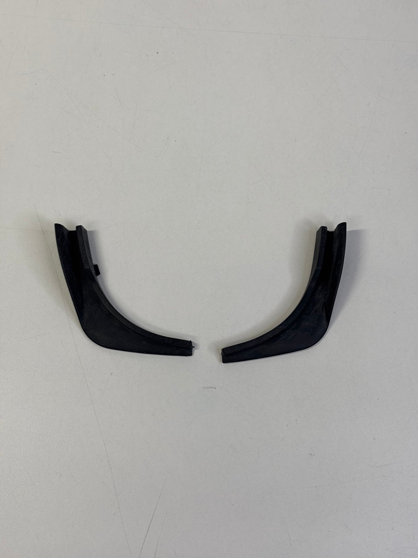 Rubber Side Lip Extensions