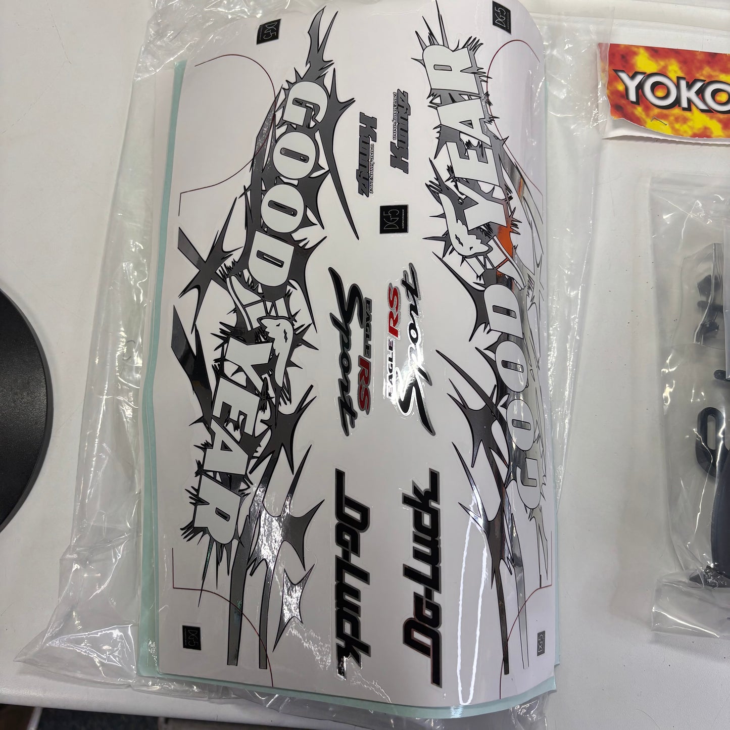 Yokomo Toyota Chaser JZX Kunny's Bodyshell 275mm SD-KU2LBS Clear Goodyear