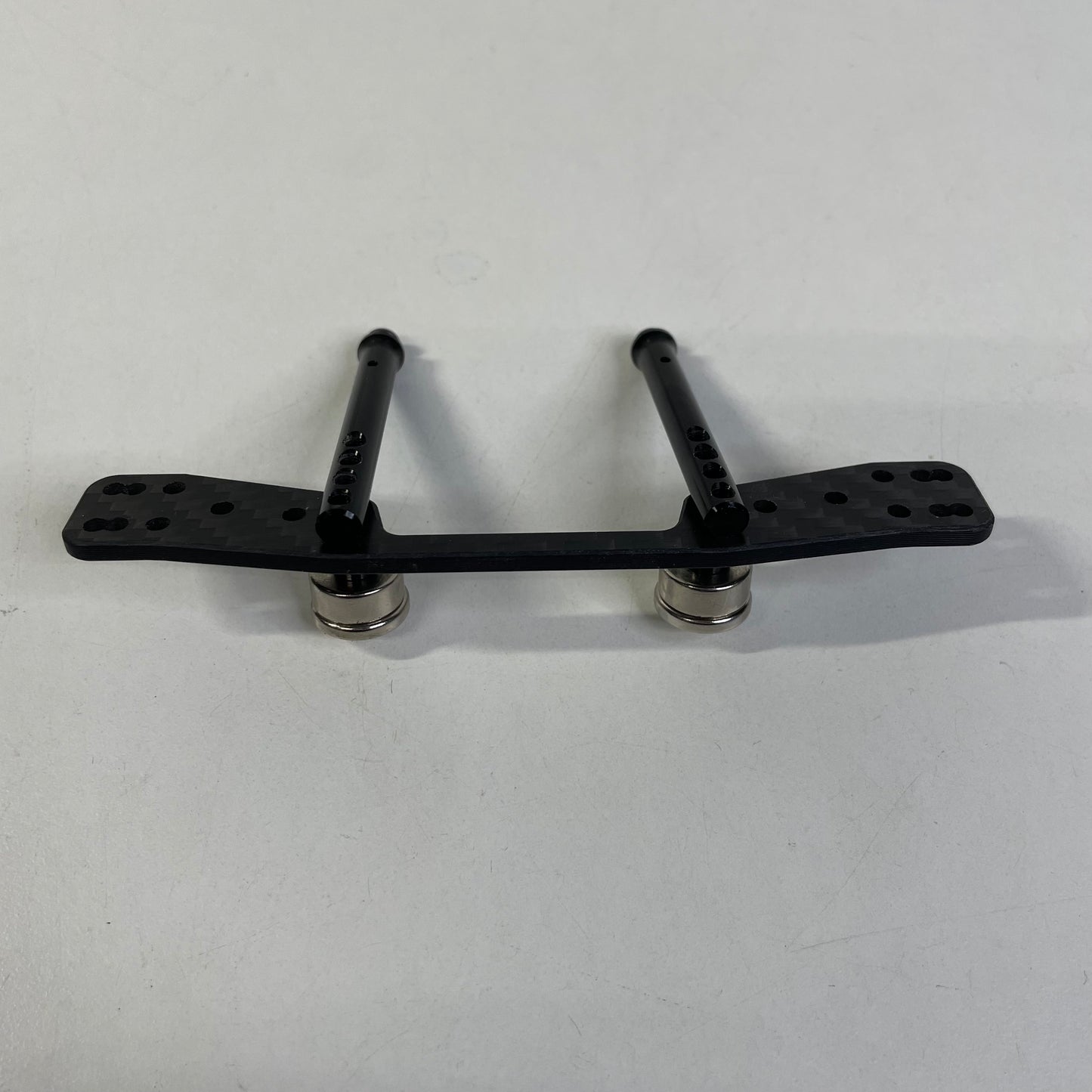 Reve D MC1 Carbon Alloy Rear Body Magnet Mount