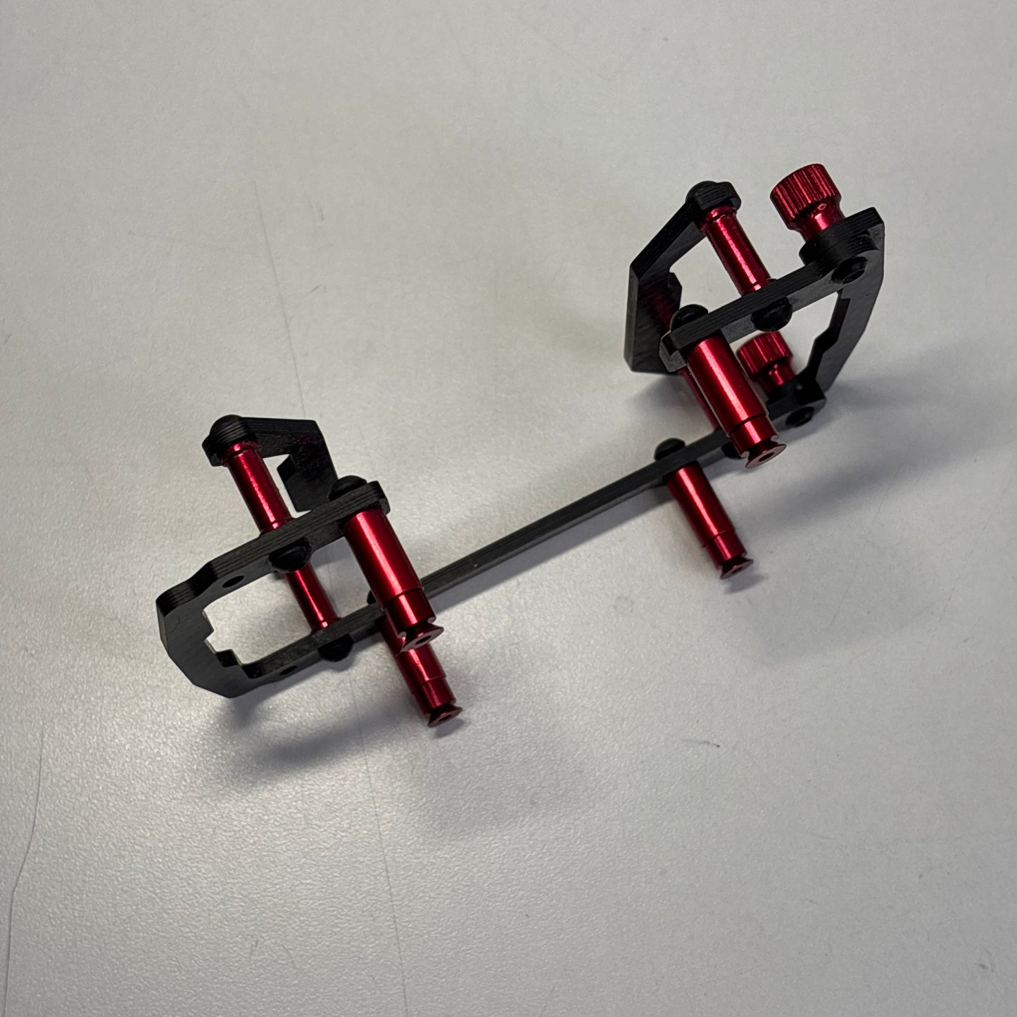 MST RMX 2.0 2.5 Carbon Battery Holder Red