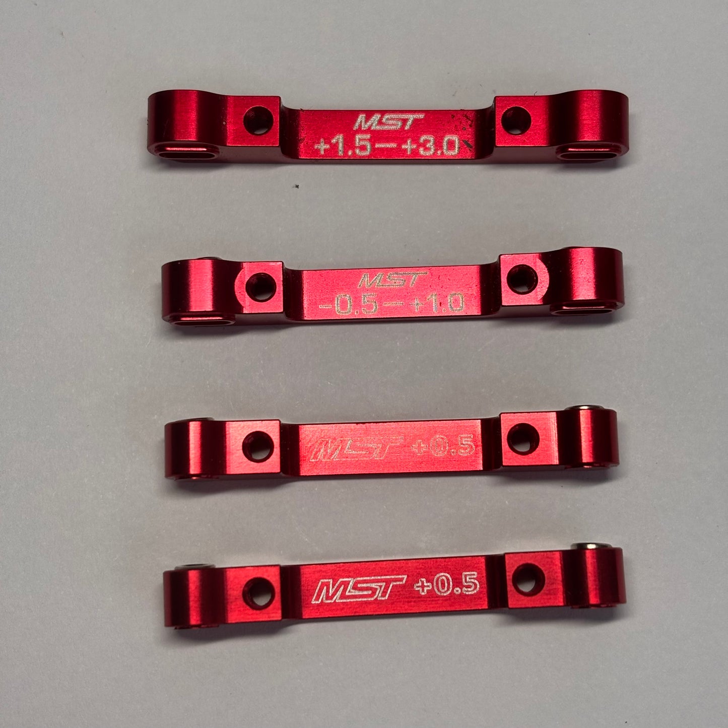 MST Red Alloy Suspension Mounts