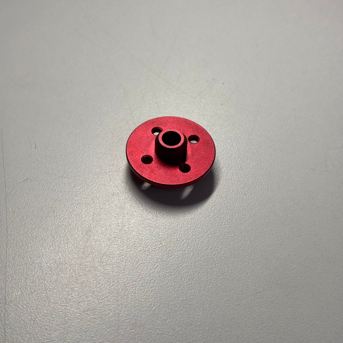 Yokomo Red Alloy Spur Holder