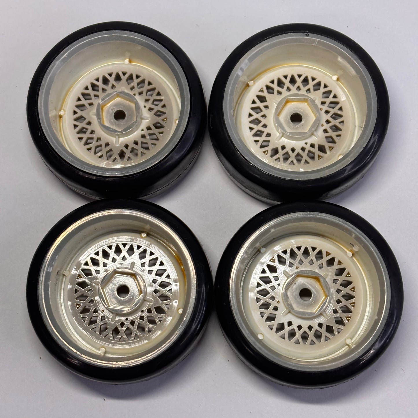 BBS LP86 Mesh Gold Wheels & Tyres Offset 4/5