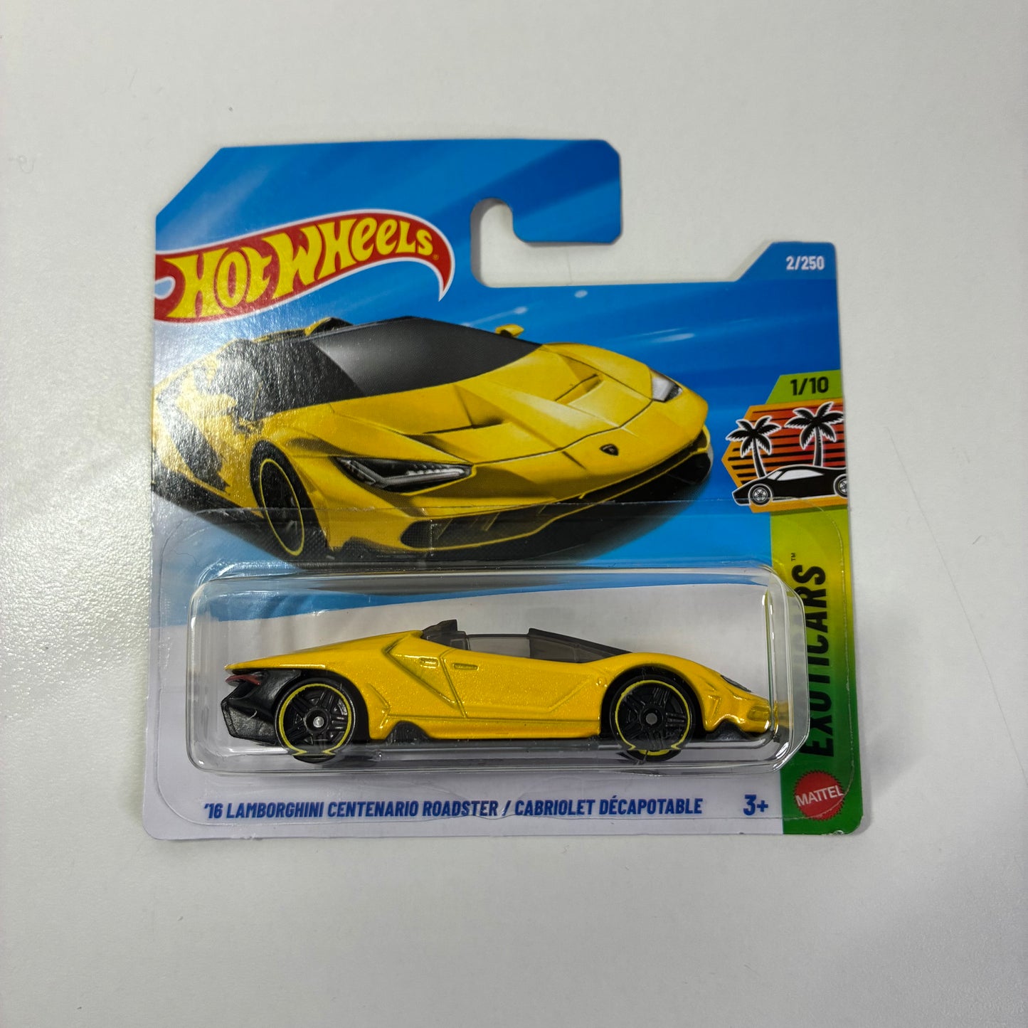 Hot Wheels 16 LAMBORGHINI CENTENARIO ROADSTER (Yellow)