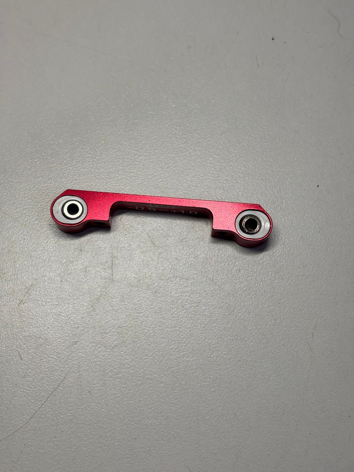 MST RMX Red Alloy Rear Suspension Mount Adjustable