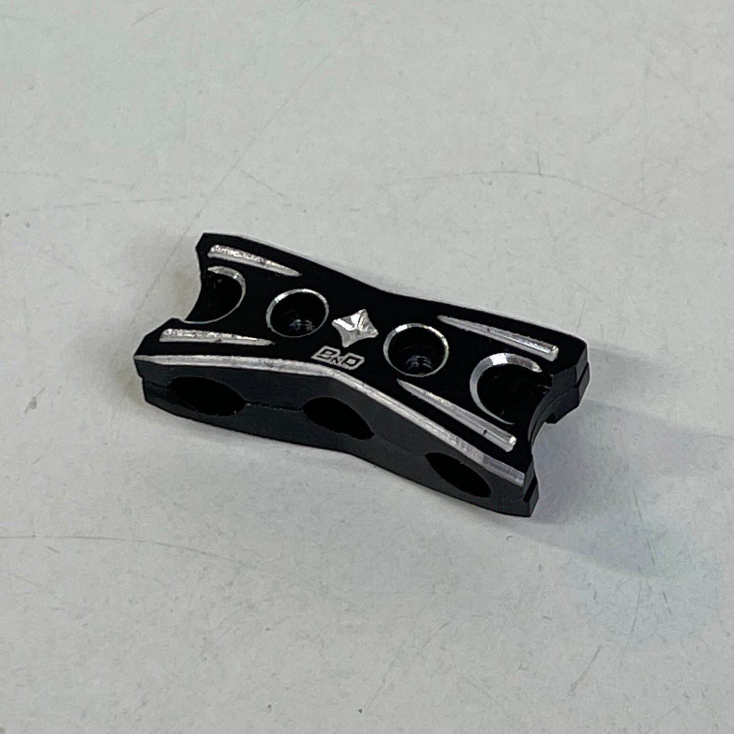 BnD Black Alloy Wire Clamp