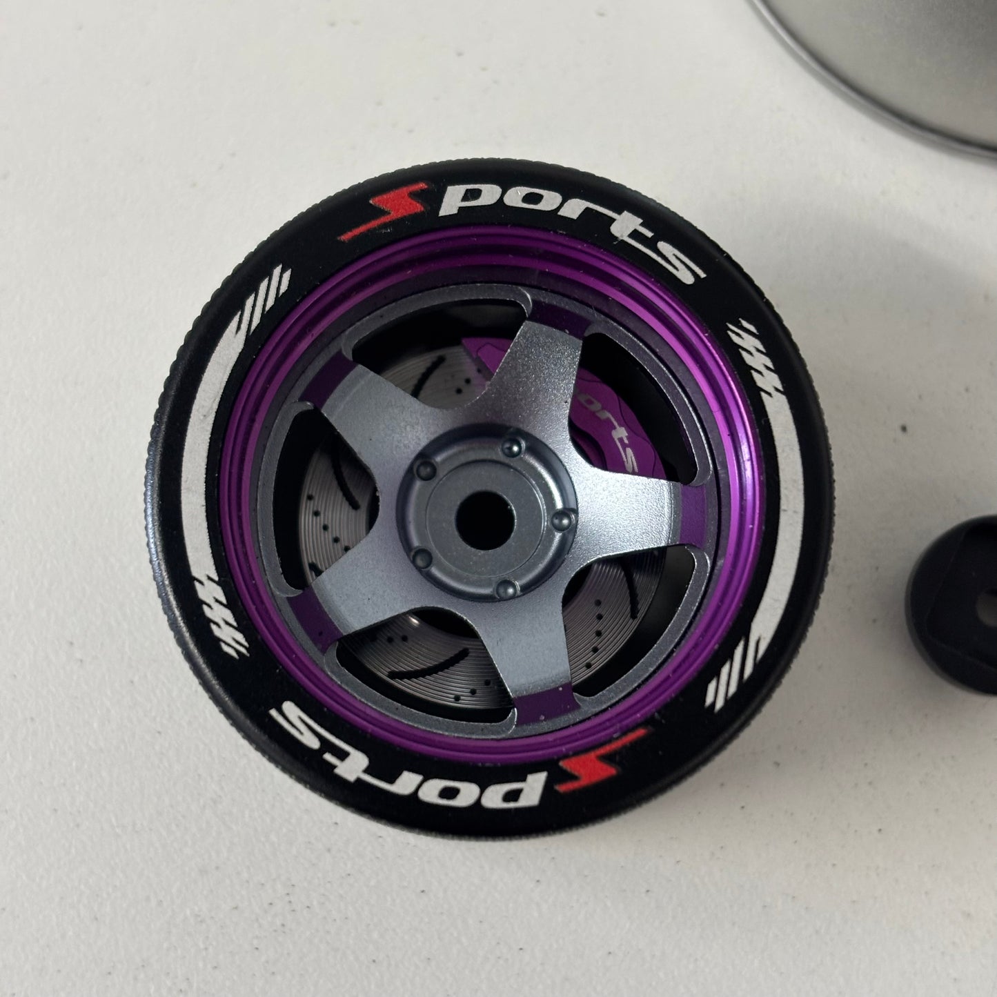 Alloy Wheel Grip With Disc & Caliper