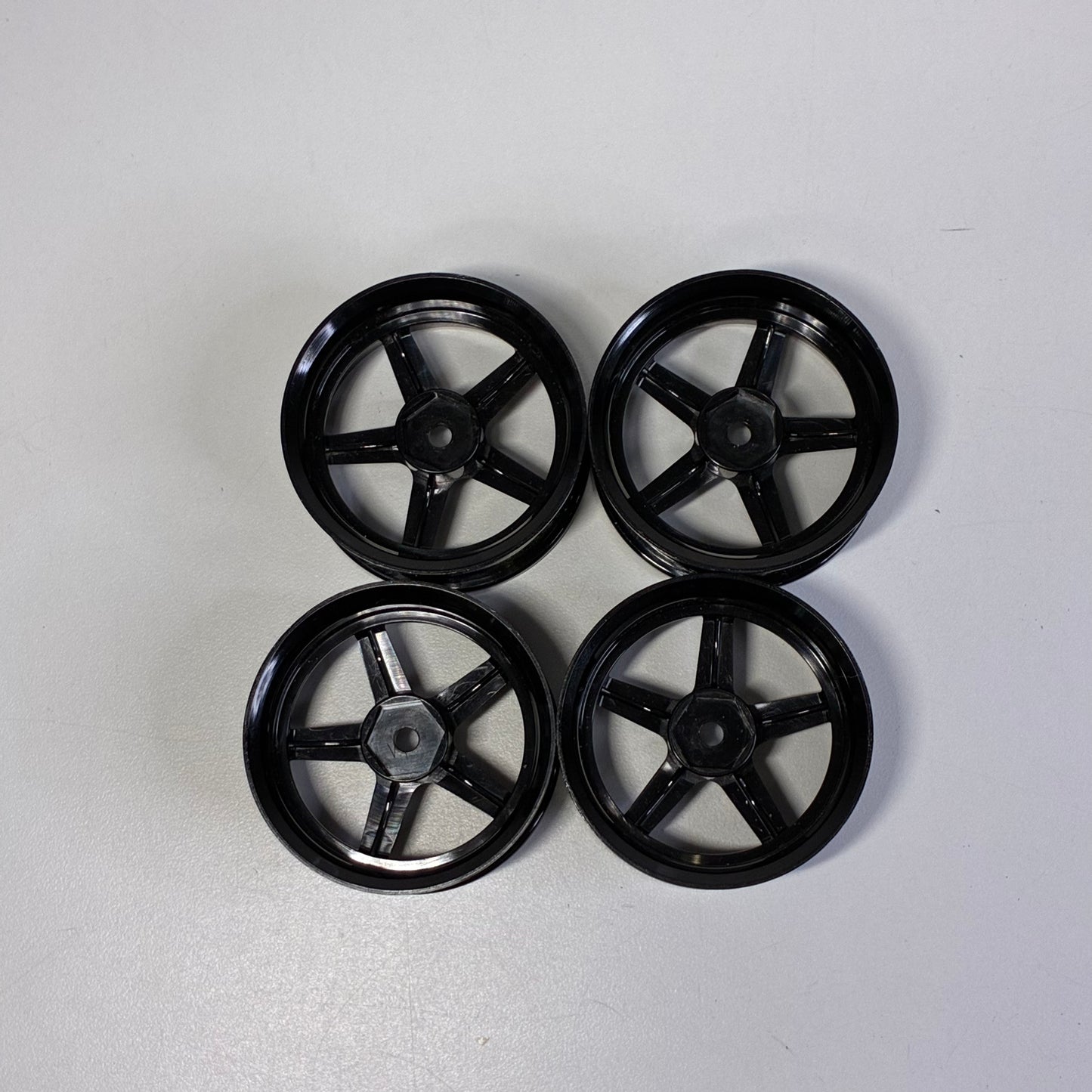 Yokomo Black Wheels Offset 9