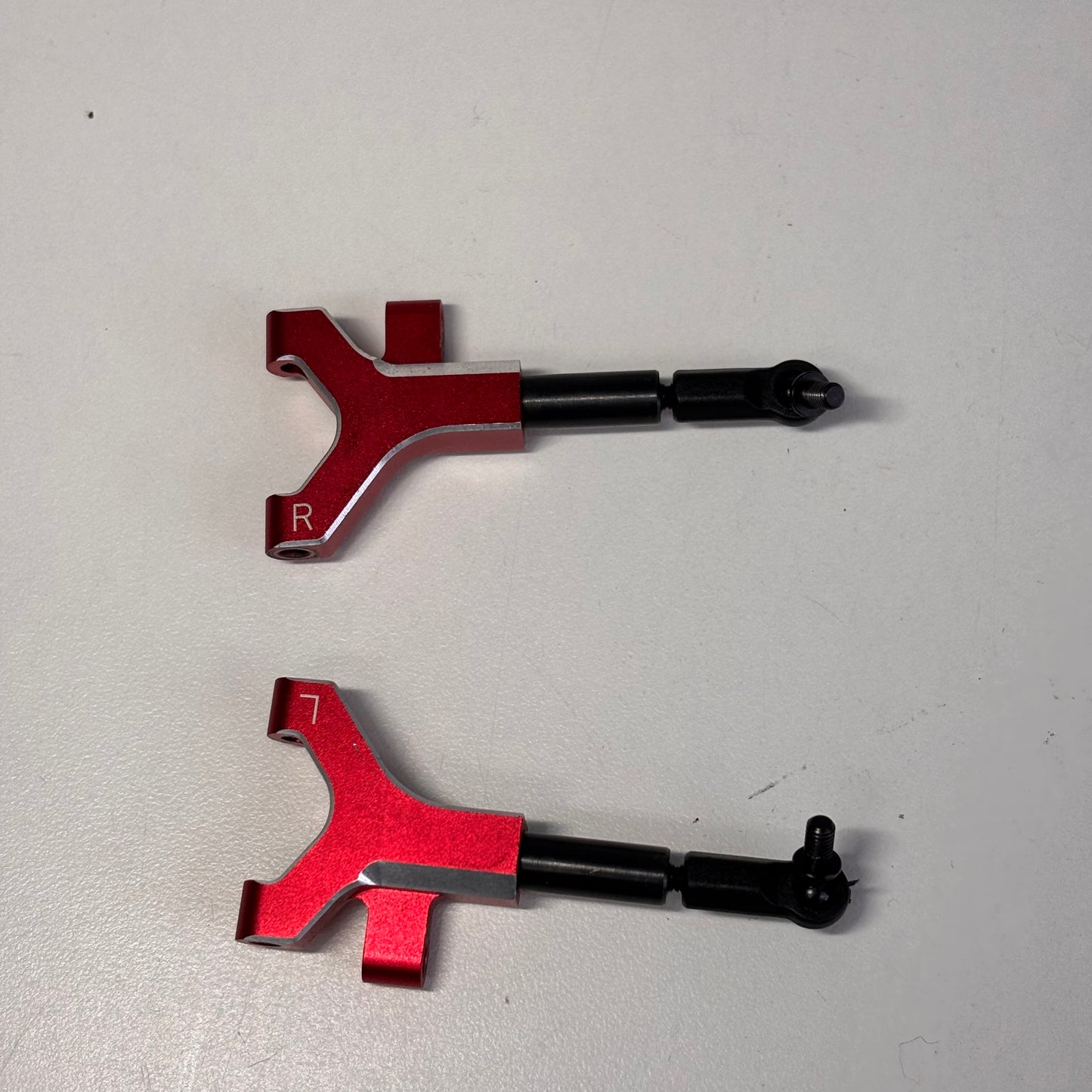 Yokomo Red Alloy Front Lower Arms YD2 MC-1