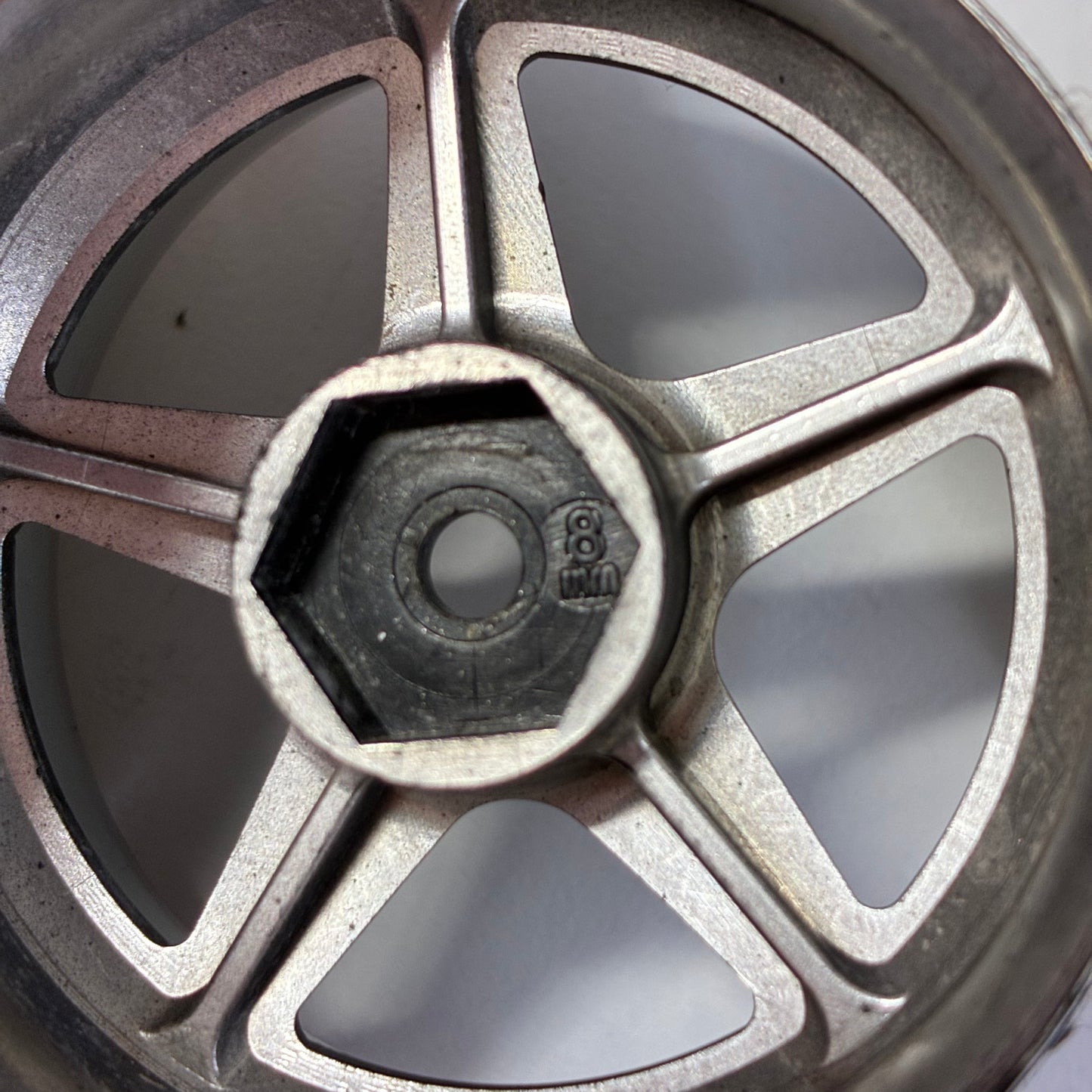 Mikuni 8mm Wheels Silver & Black Pair Work Equip