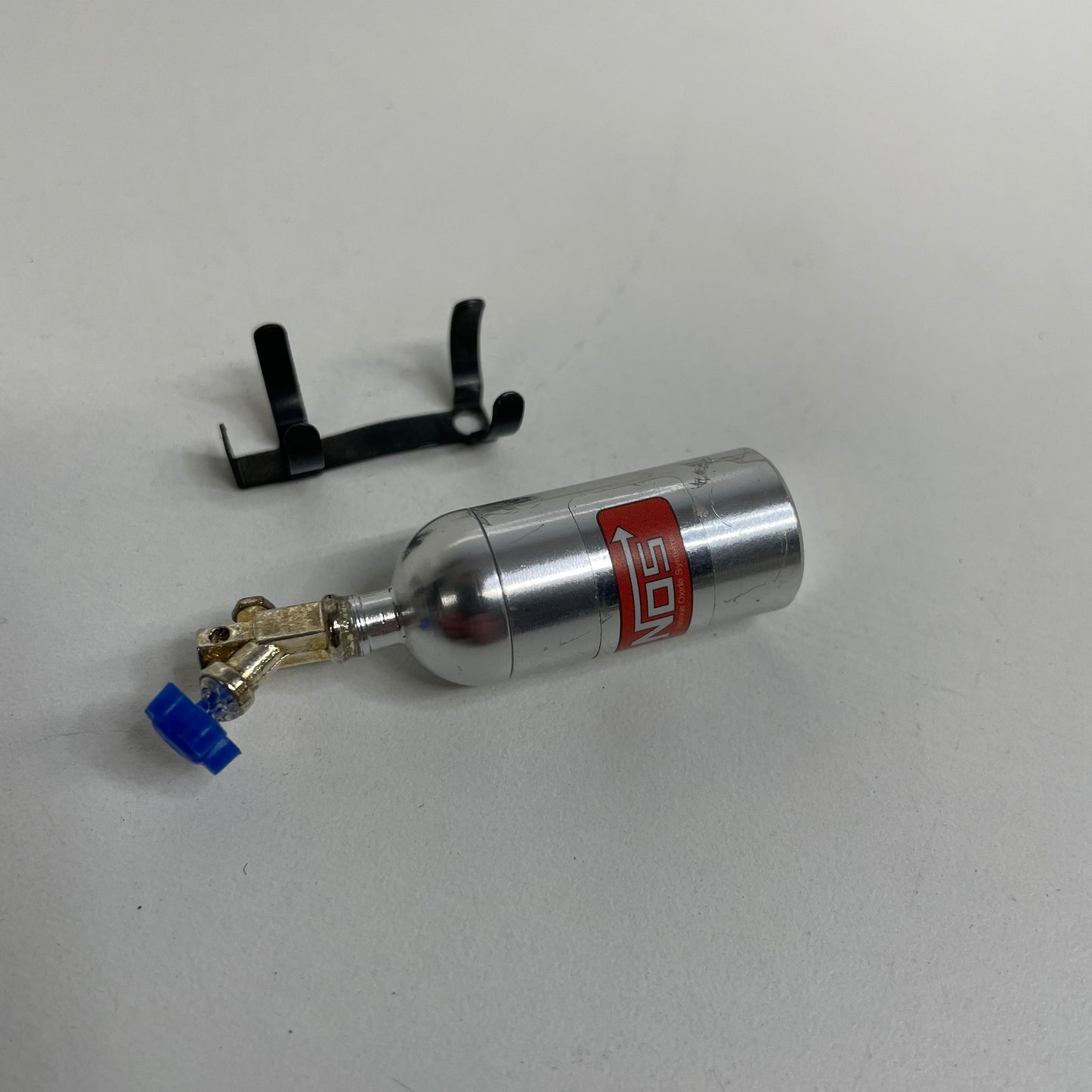 Scale Accessories Nos Bottle & Holder