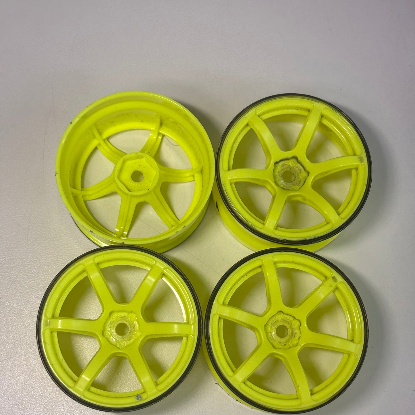 Yokomo Yellow Wheels Offset 6