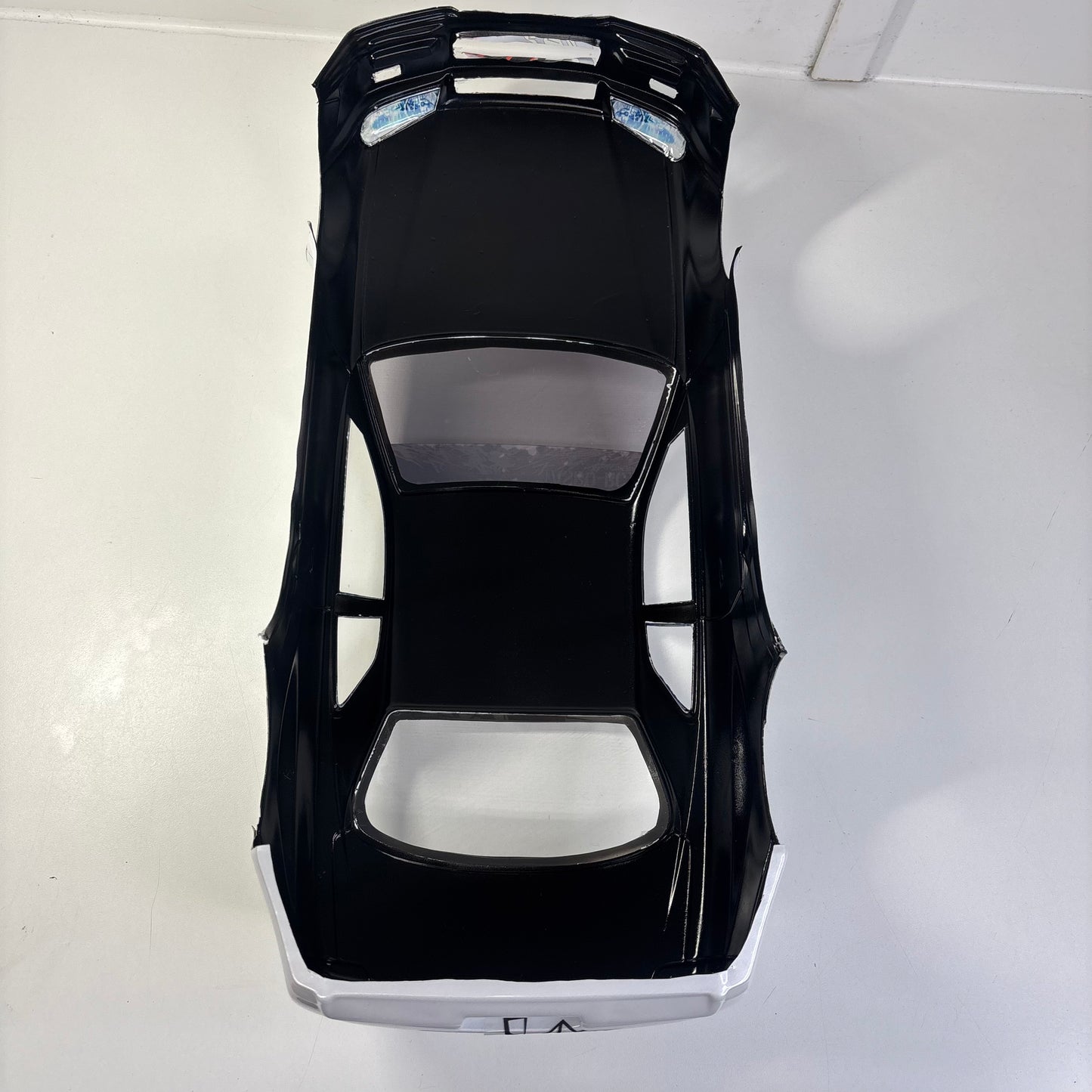 Nissan R34 Skyline GTR Bodyshell White Pearl Asbo RC