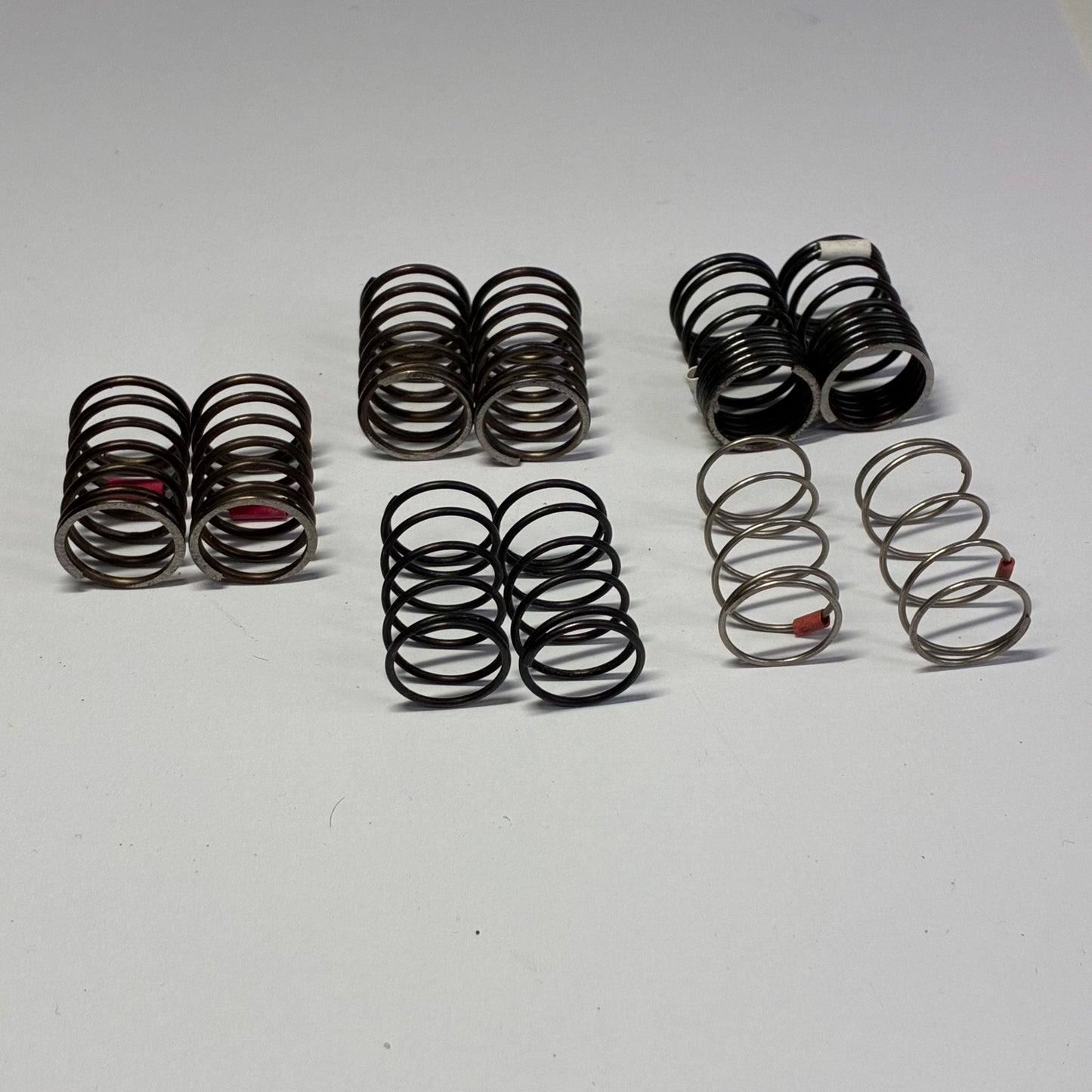 5 x Pairs Springs Reve D Red Assorted