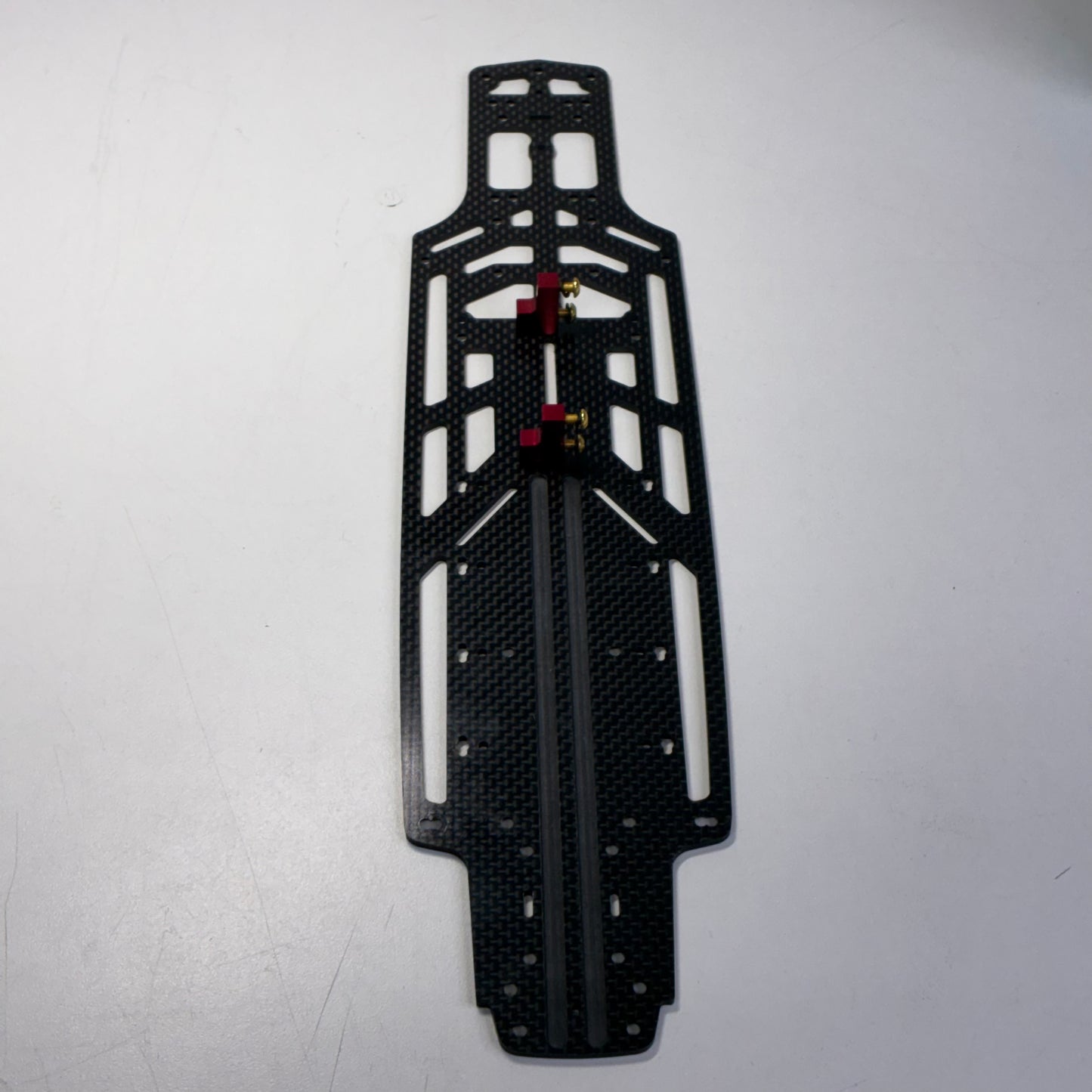 MST RMX 2.0 2.5 Lower Carbon Deck & S=Red Alloy Servo Mounts Lightweight