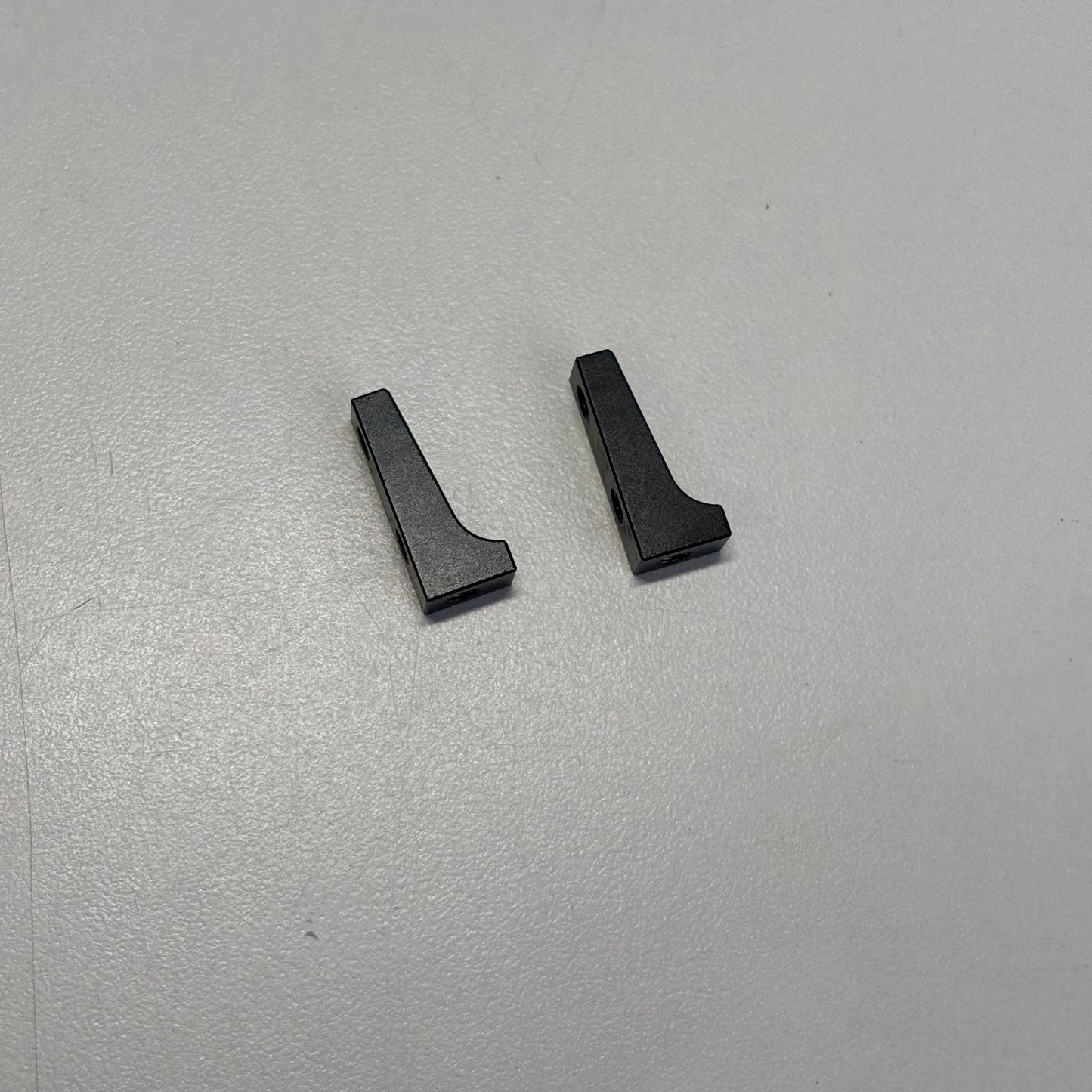 Reve D Slim Servo Holders Black Alloy